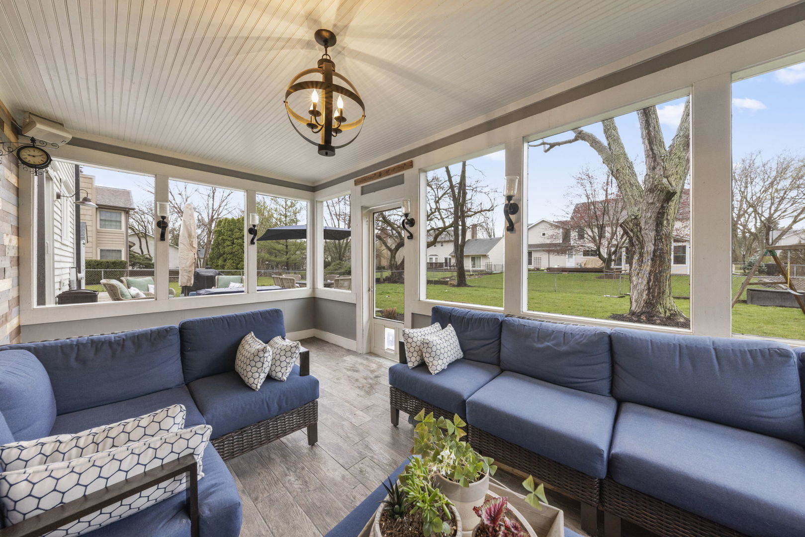 1908 Gladstone Drive