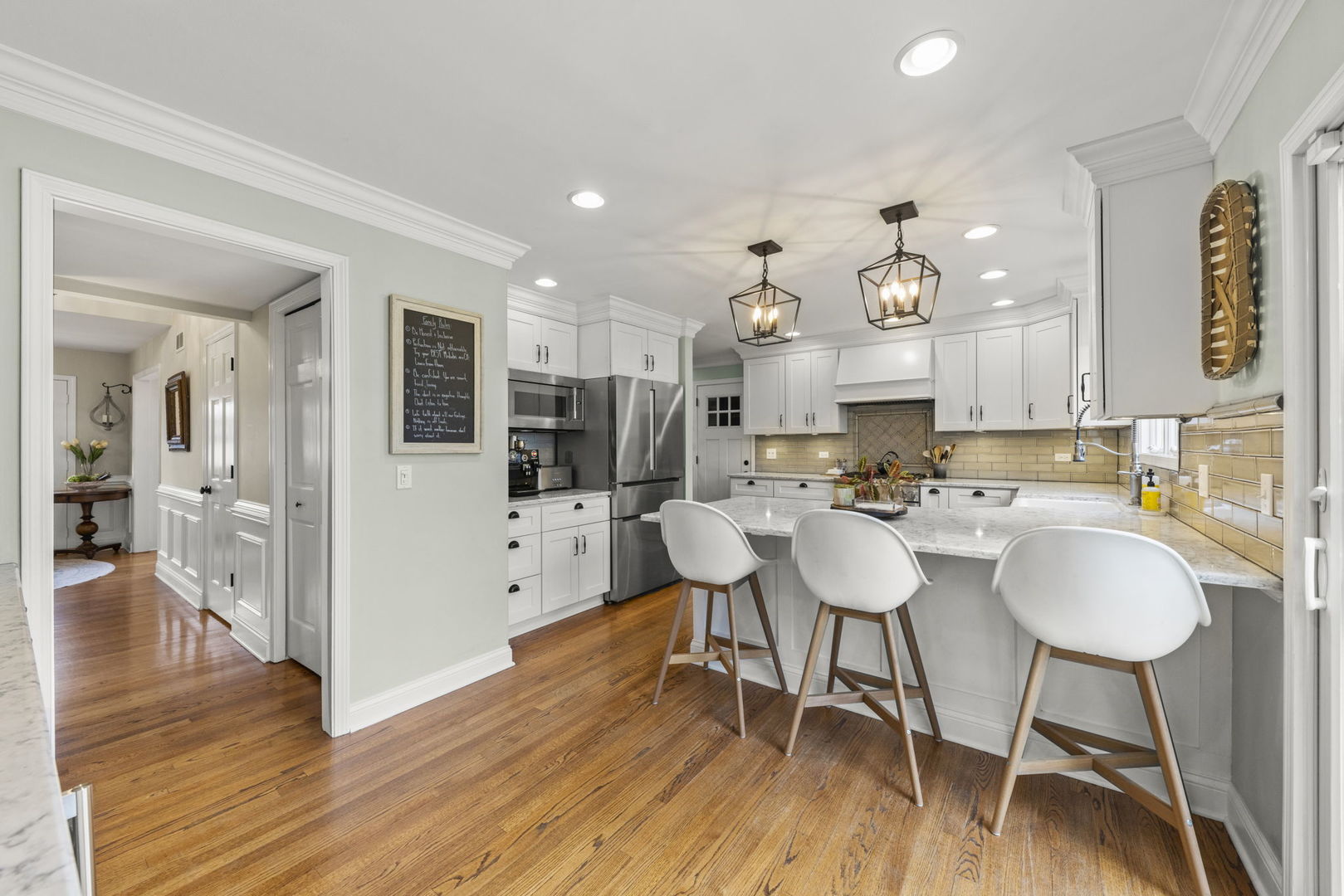 1908 Gladstone Drive