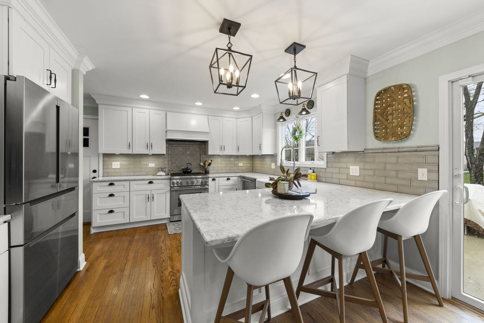 1908 Gladstone Drive