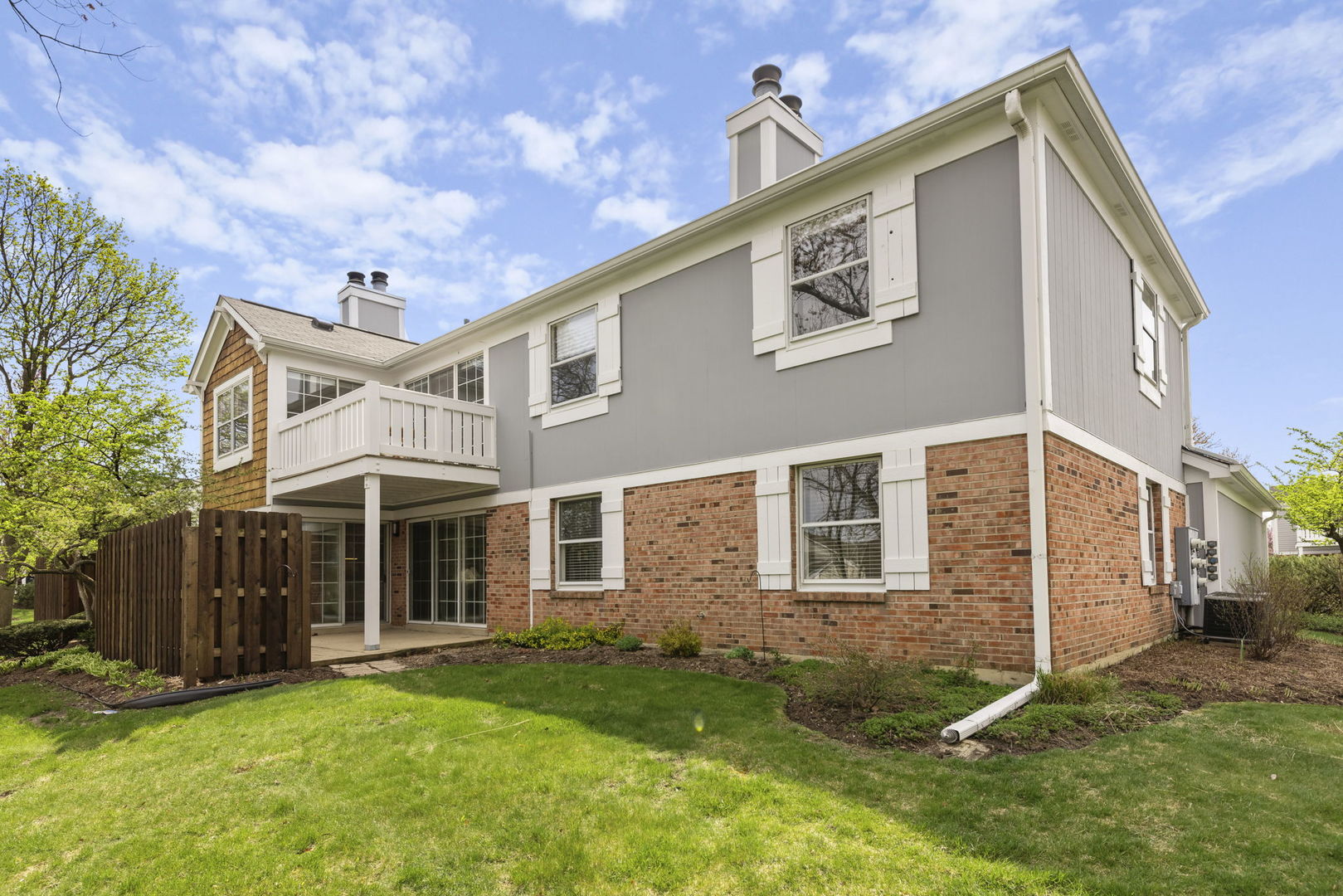 1667 Grosvenor Circle Unit: A