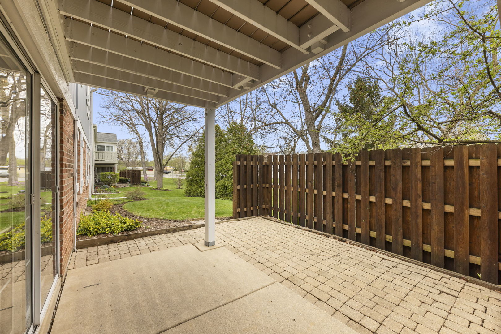 1667 Grosvenor Circle Unit: A
