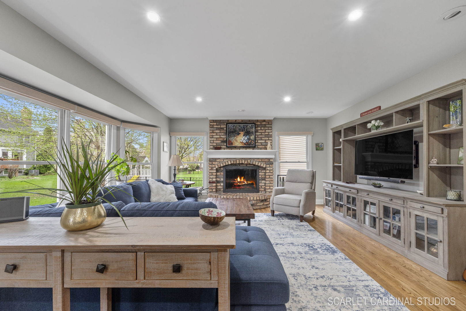 25W761 Cathryn Court