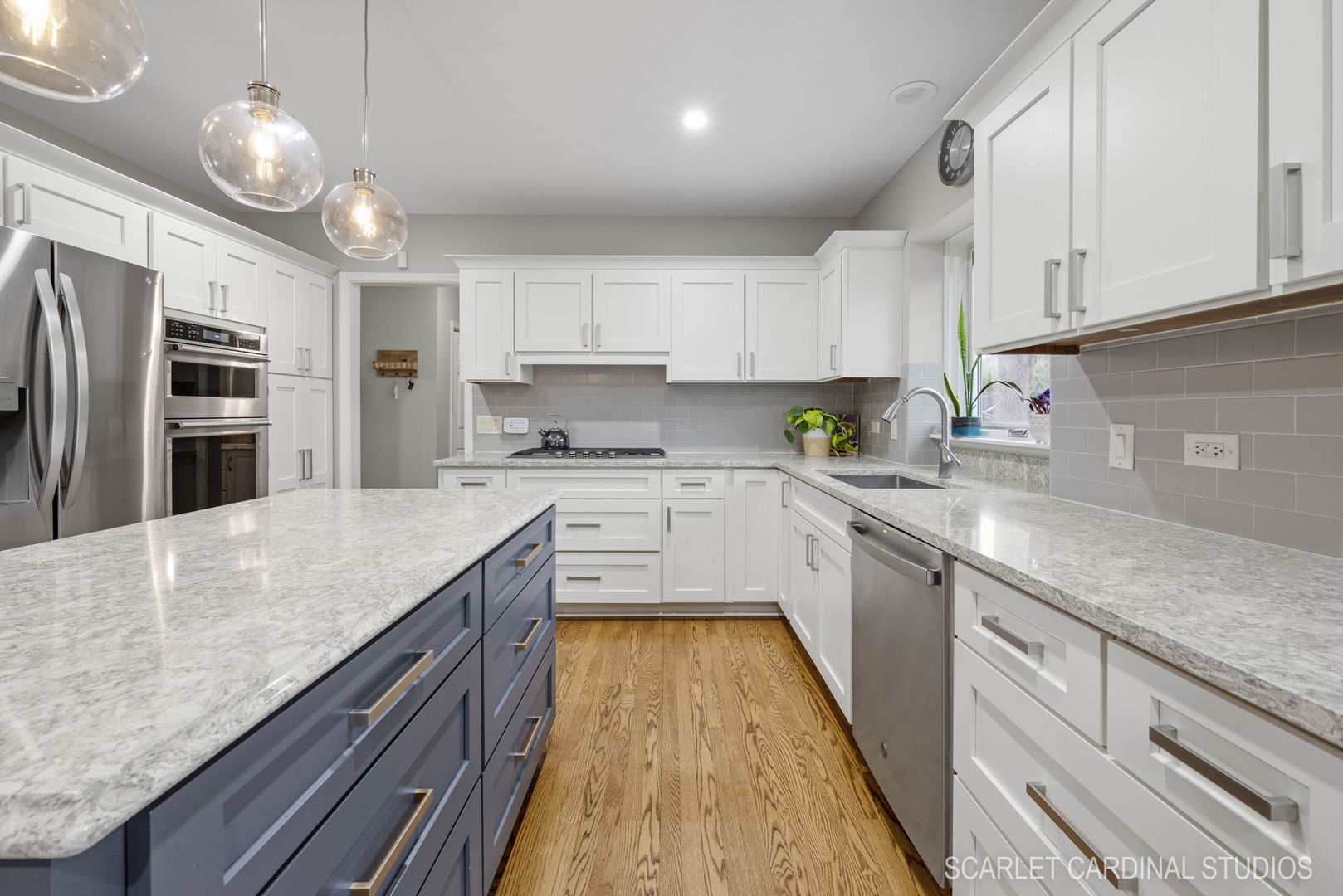 25W761 Cathryn Court