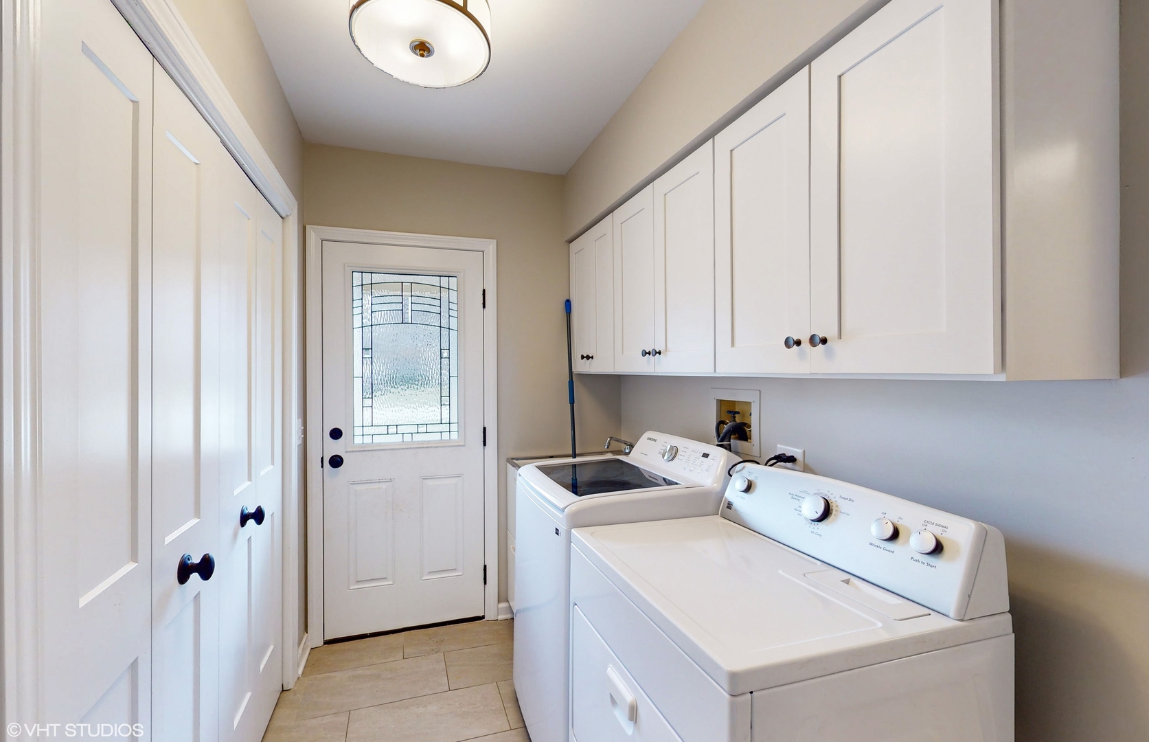 330 Oakwood Court