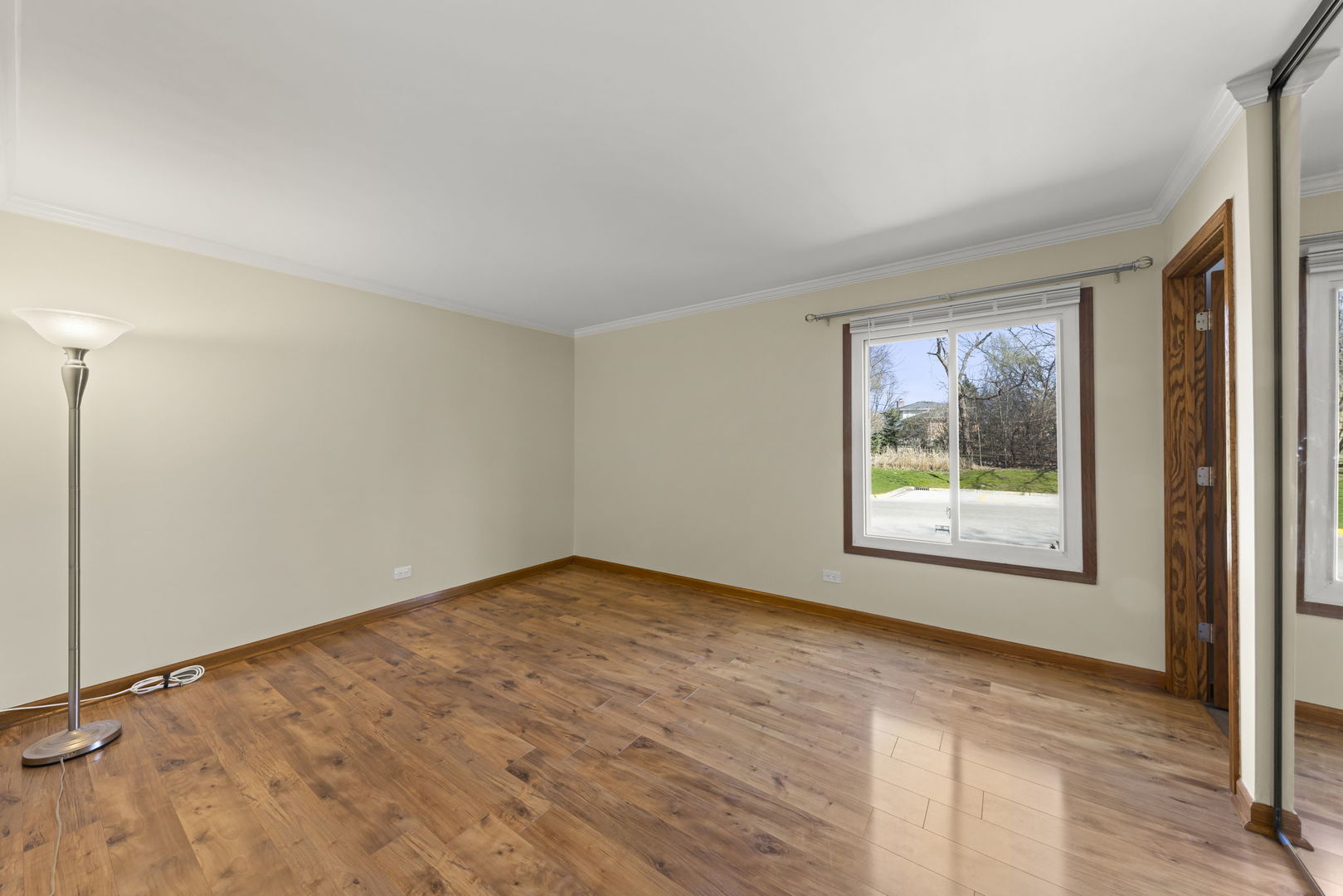 7323 Blackburn Avenue Unit: 106