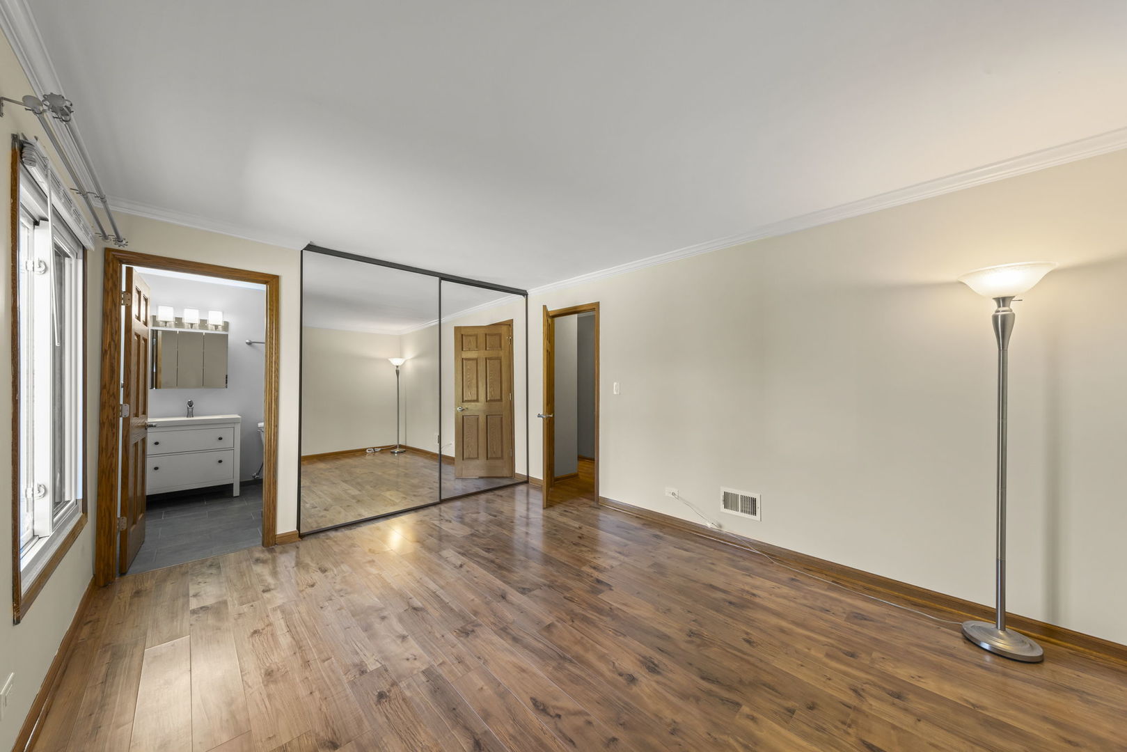 7323 Blackburn Avenue Unit: 106