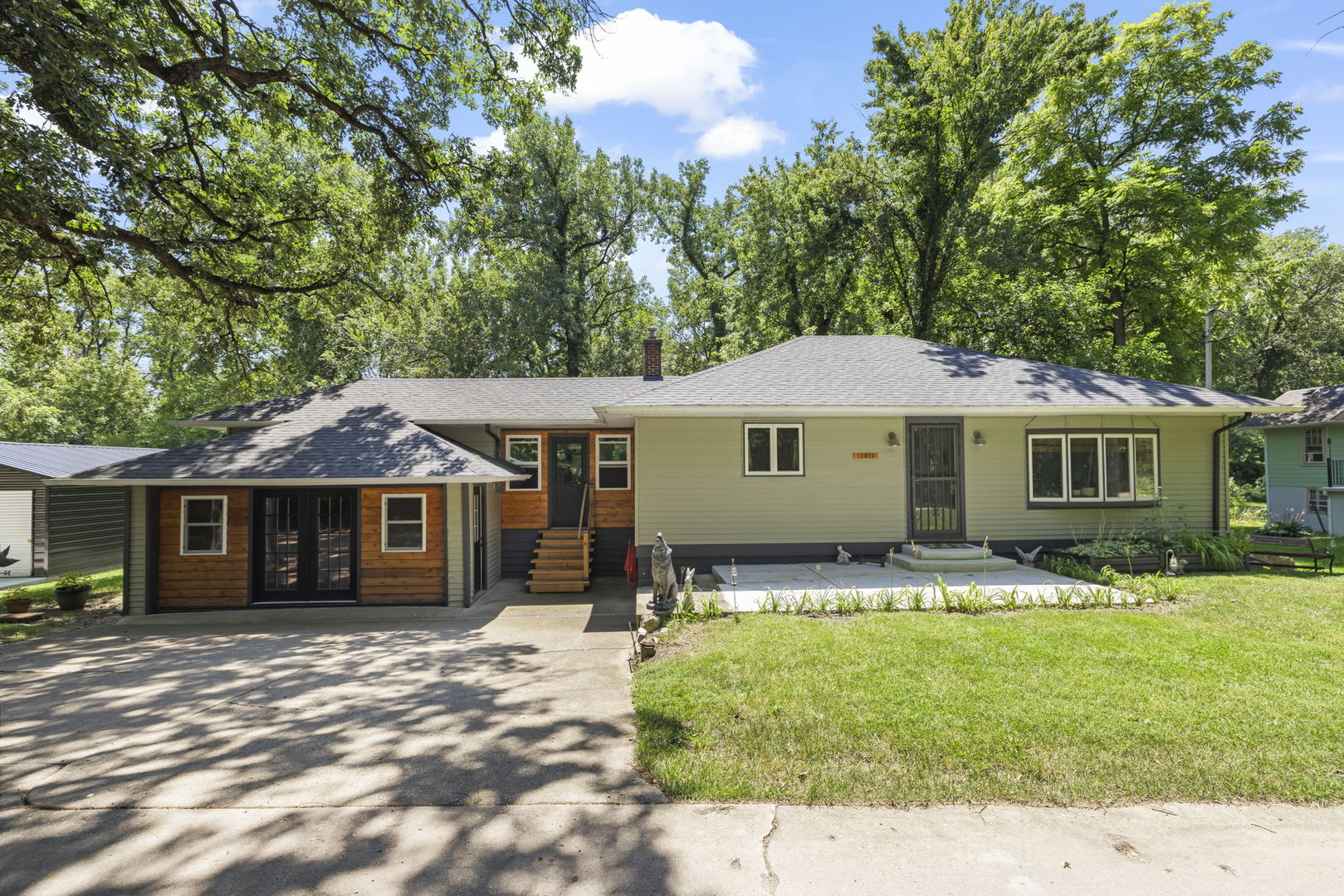 12824 W 107th Street