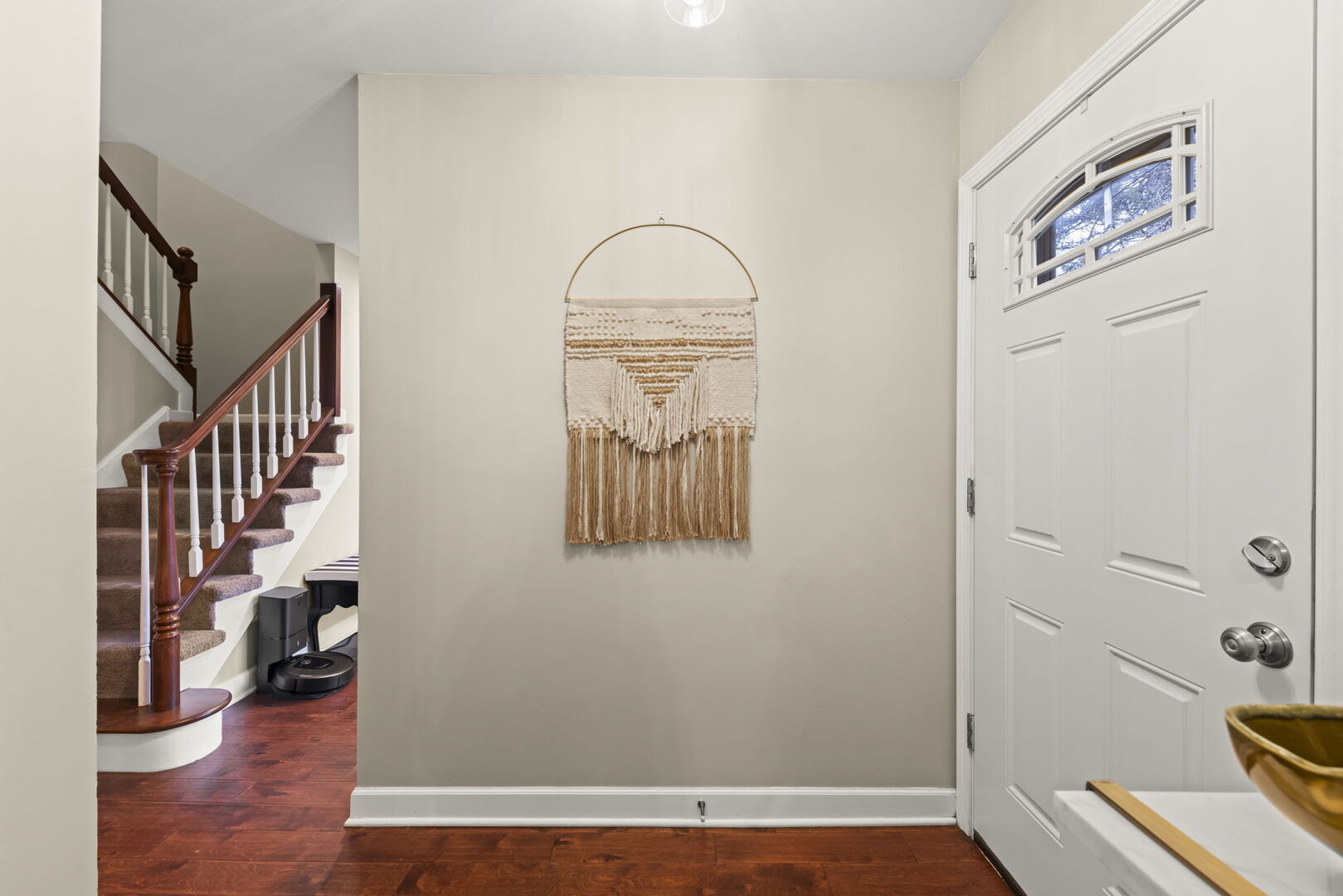 1577 Thornwood Street