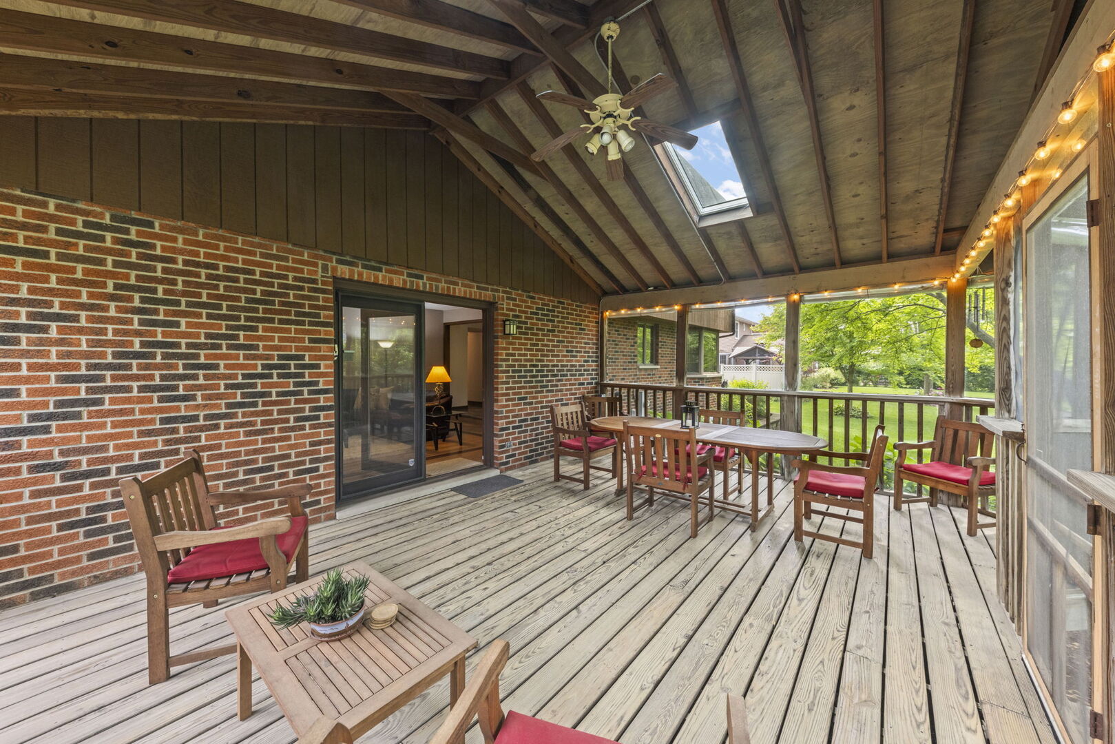 22w281 Mccarron Road