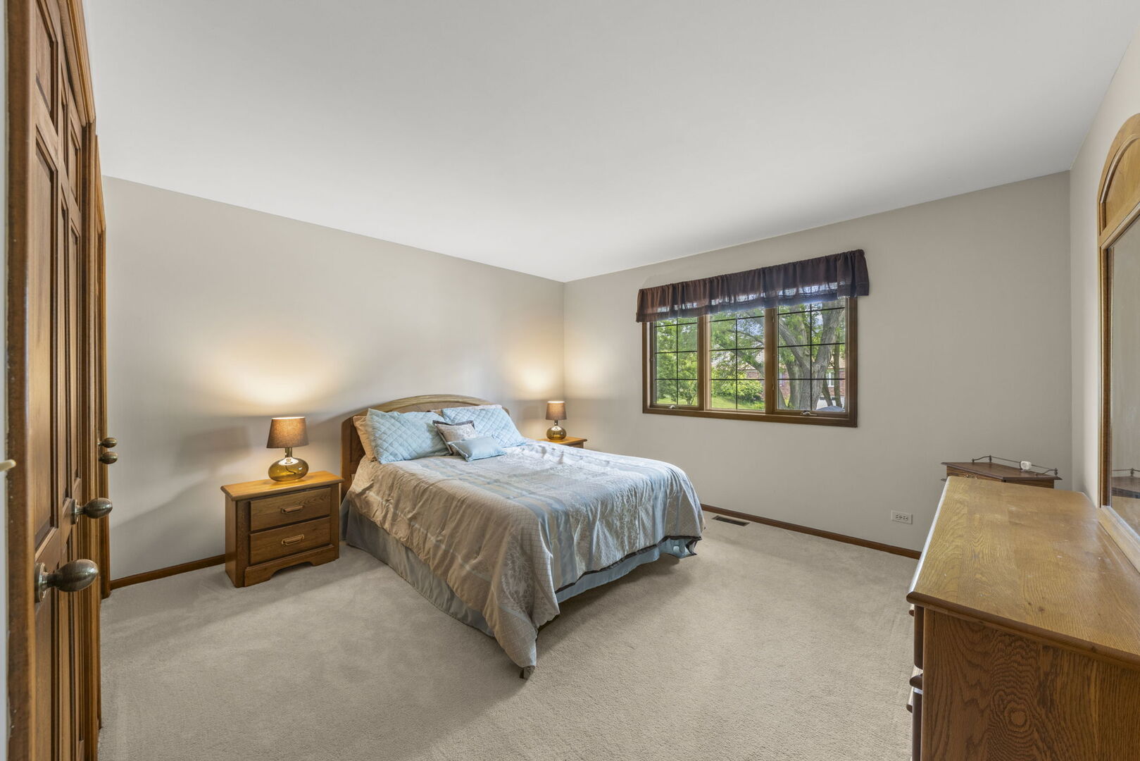 22w281 Mccarron Road