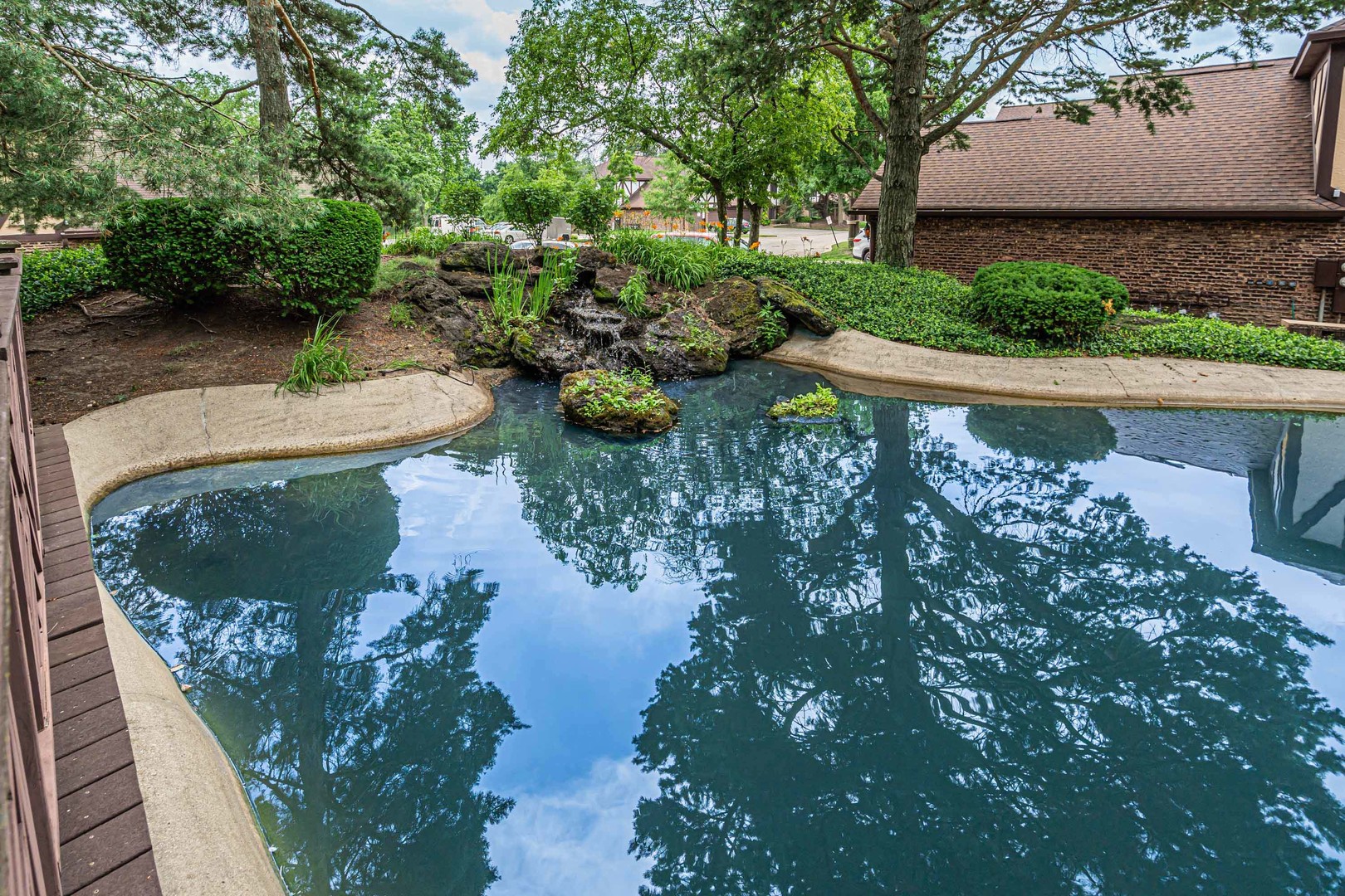 1719 LAKECLIFFE Drive Unit: C