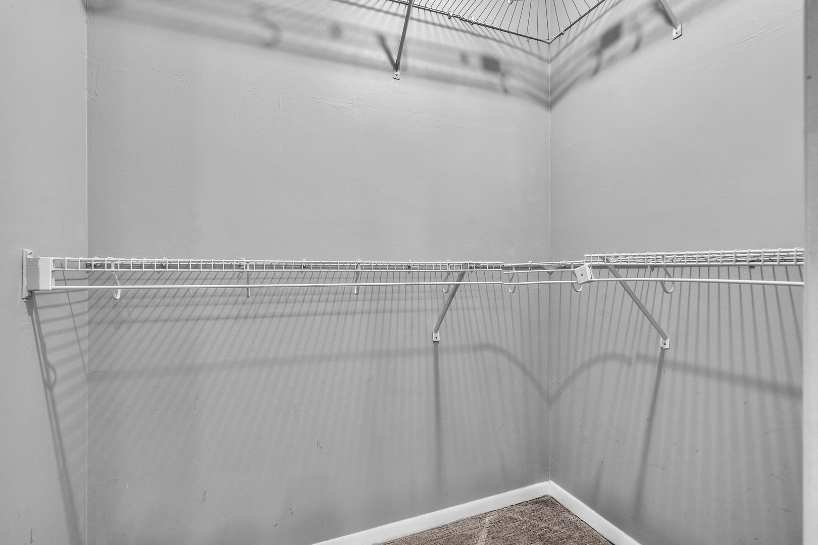 1719 LAKECLIFFE Drive Unit: C