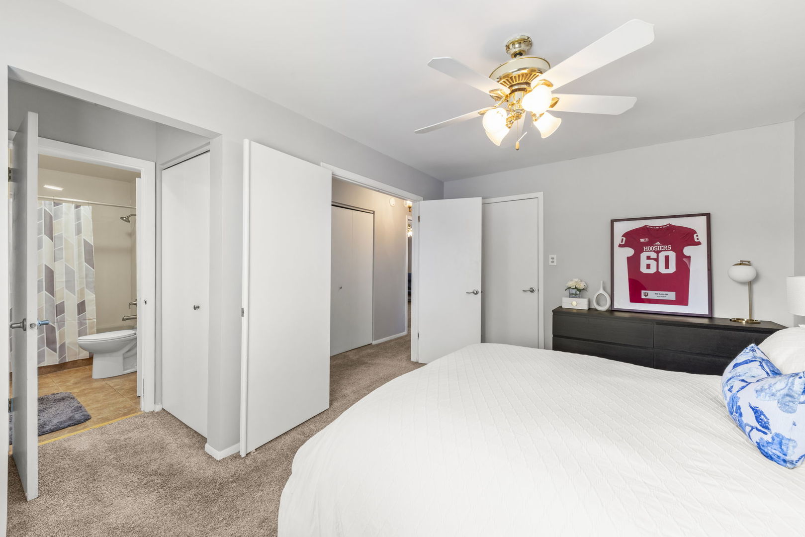 849 Queenswood Court