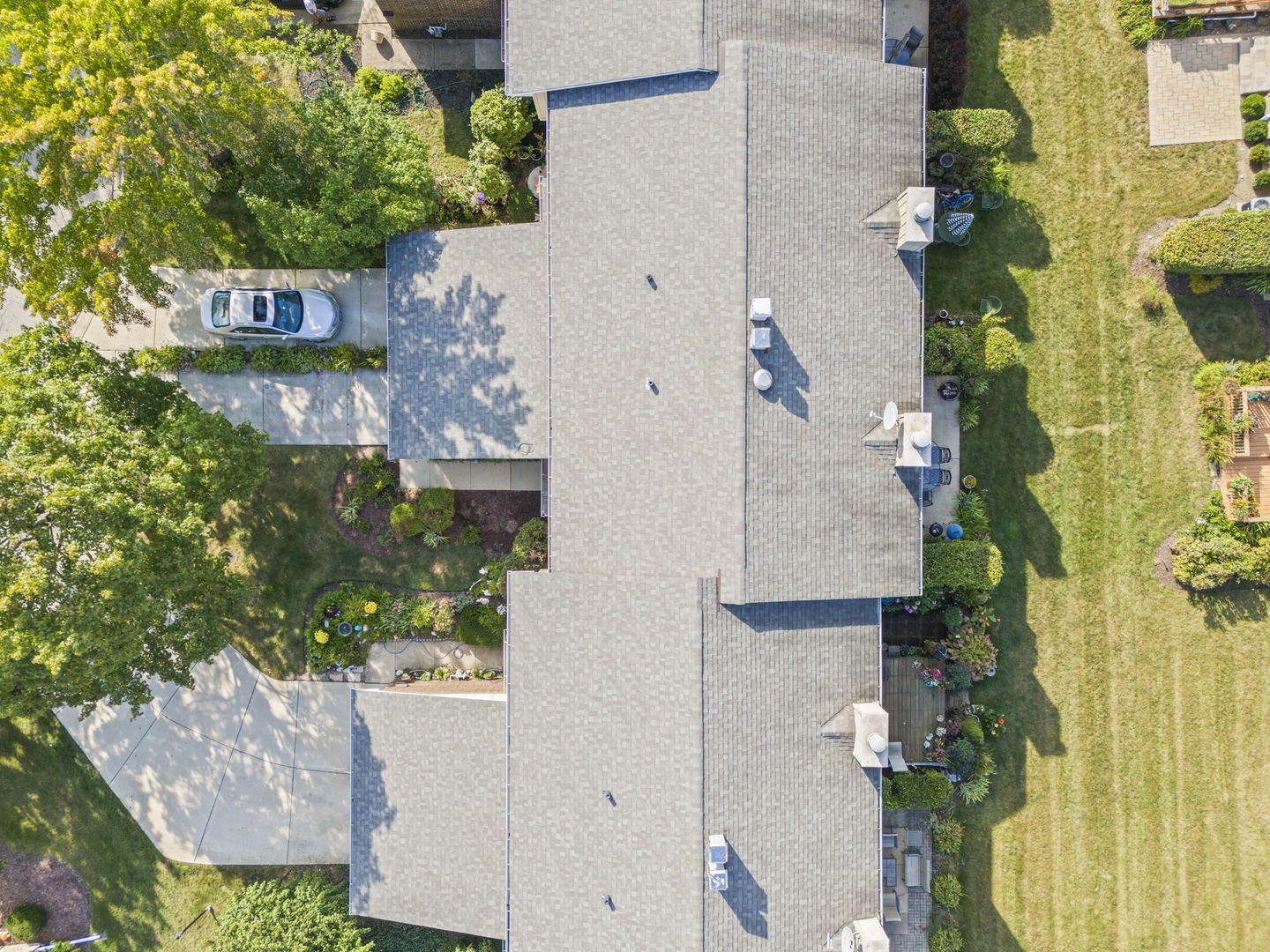 849 Queenswood Court