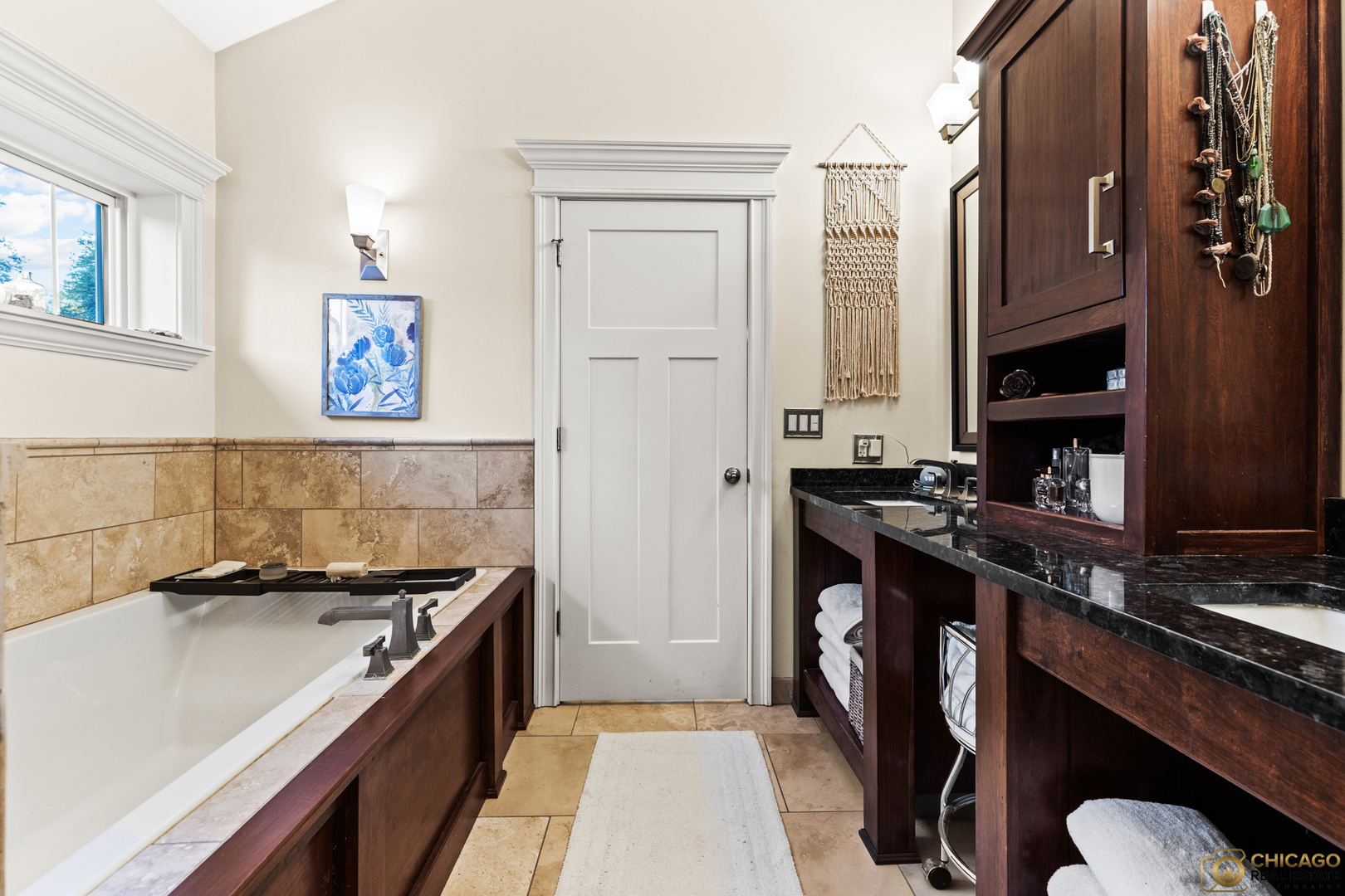 123 N Jefferson Street