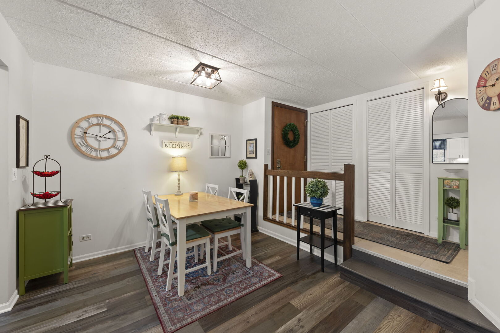 404 Melrose Avenue Unit: 103