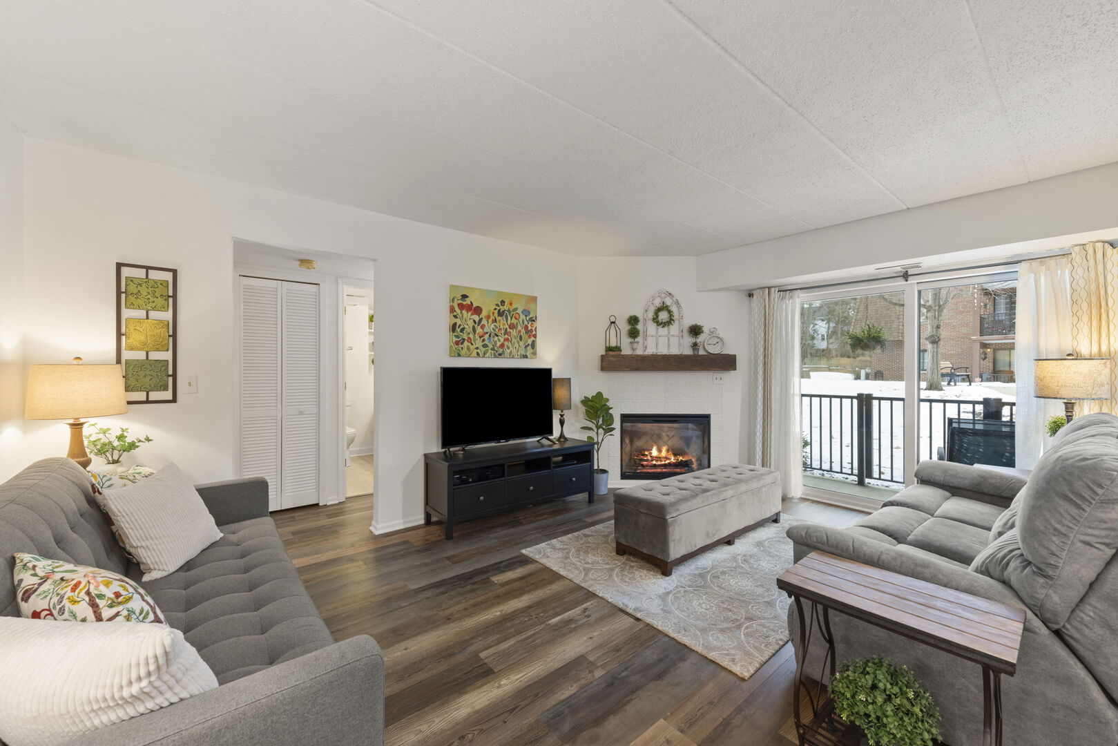 404 Melrose Avenue Unit: 103