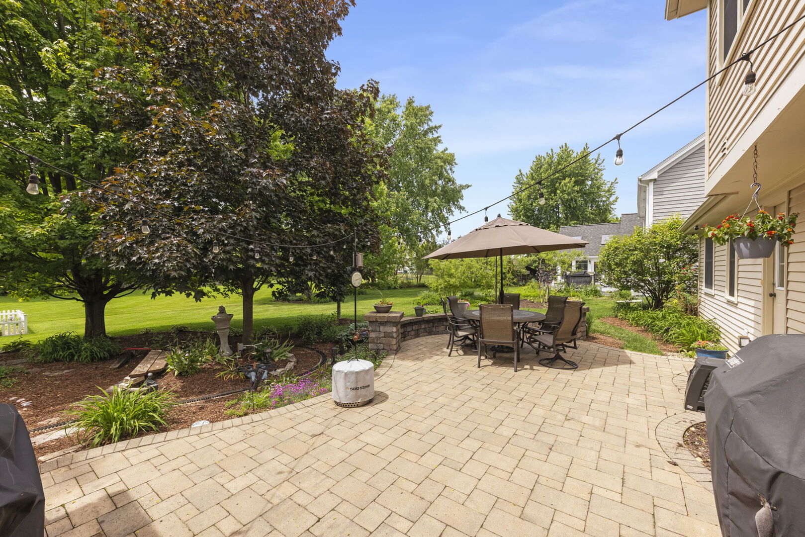 2012 Cromwell Drive