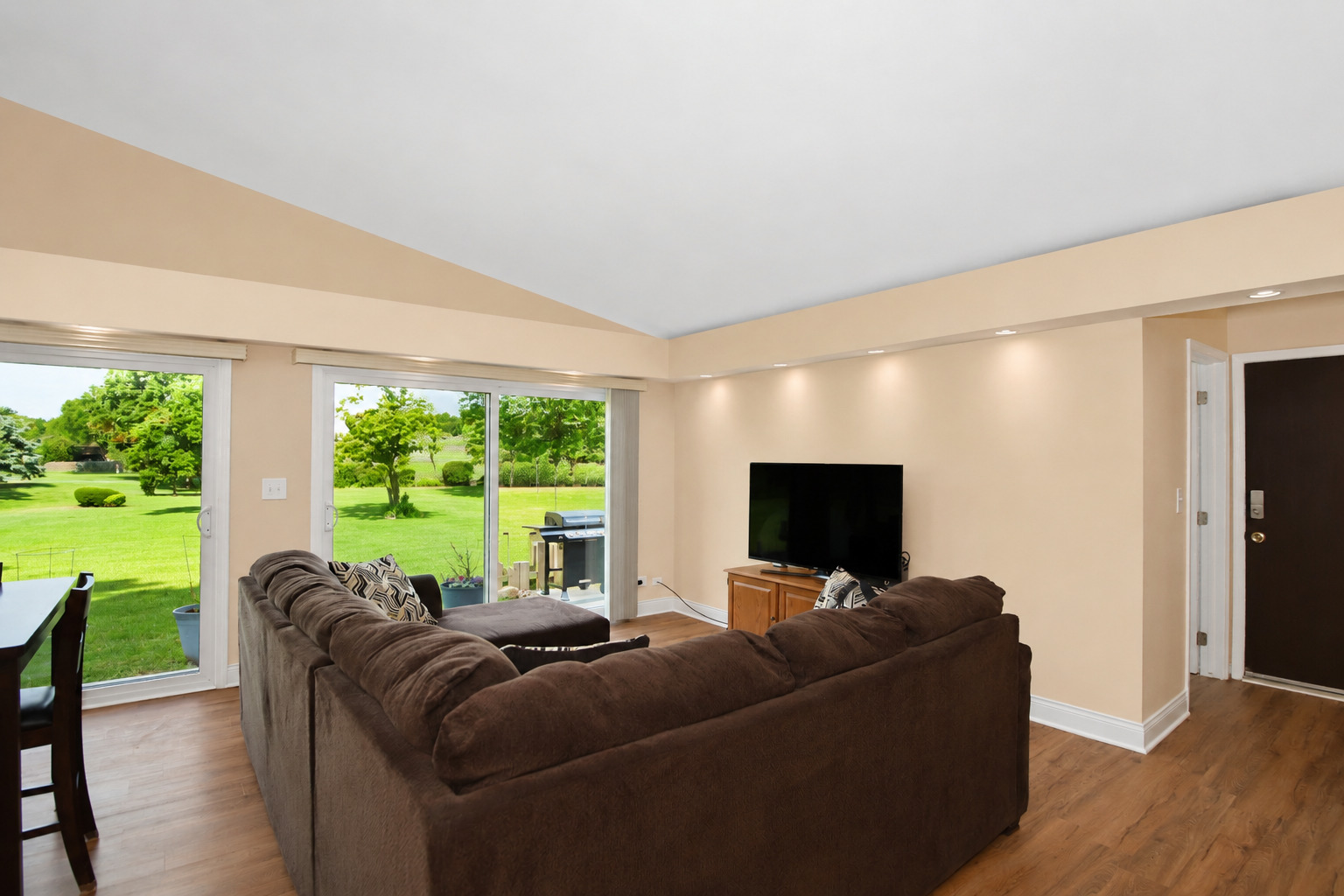 743 Parkview Court