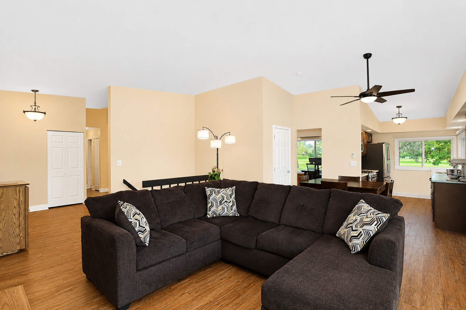 743 Parkview Court