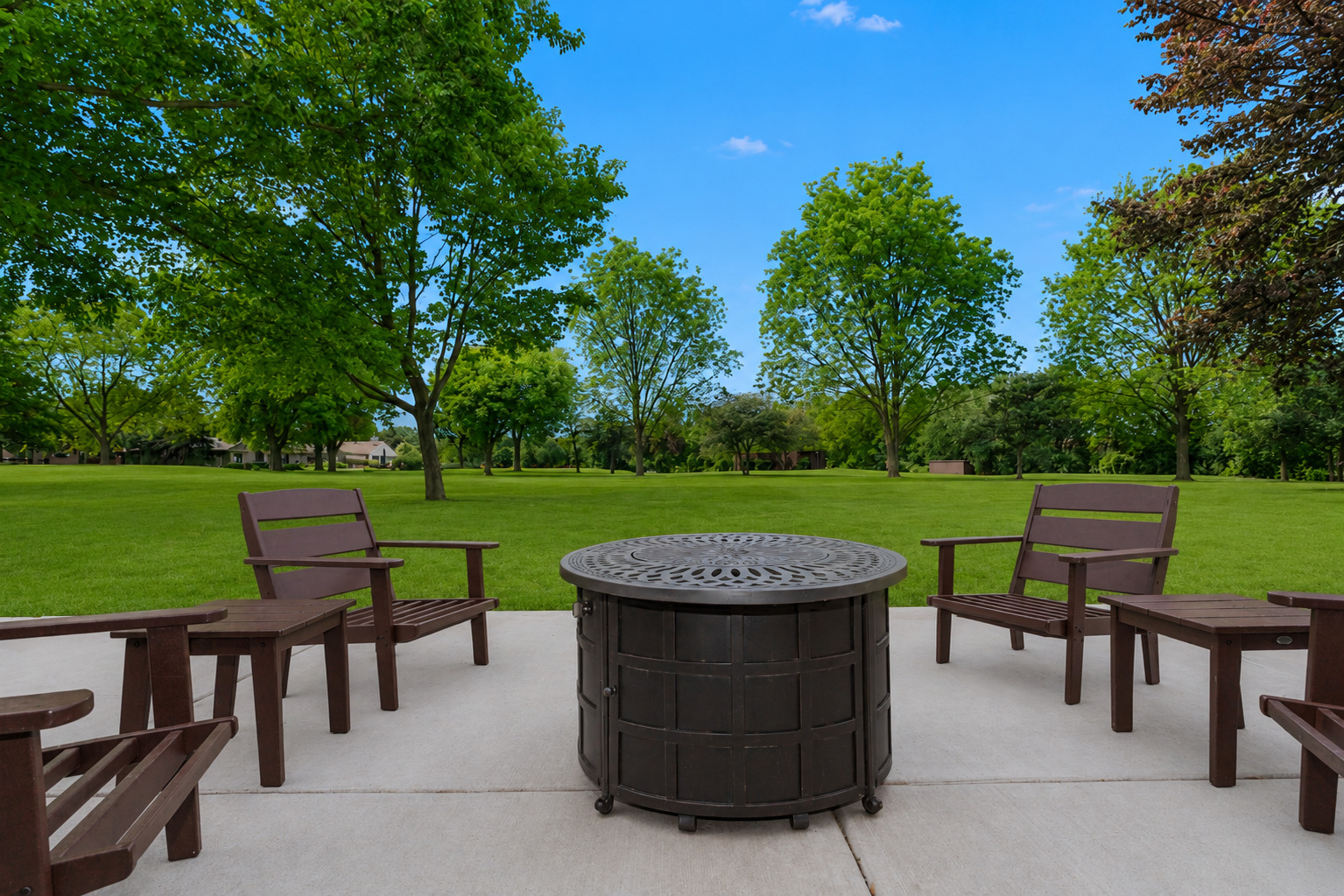 743 Parkview Court