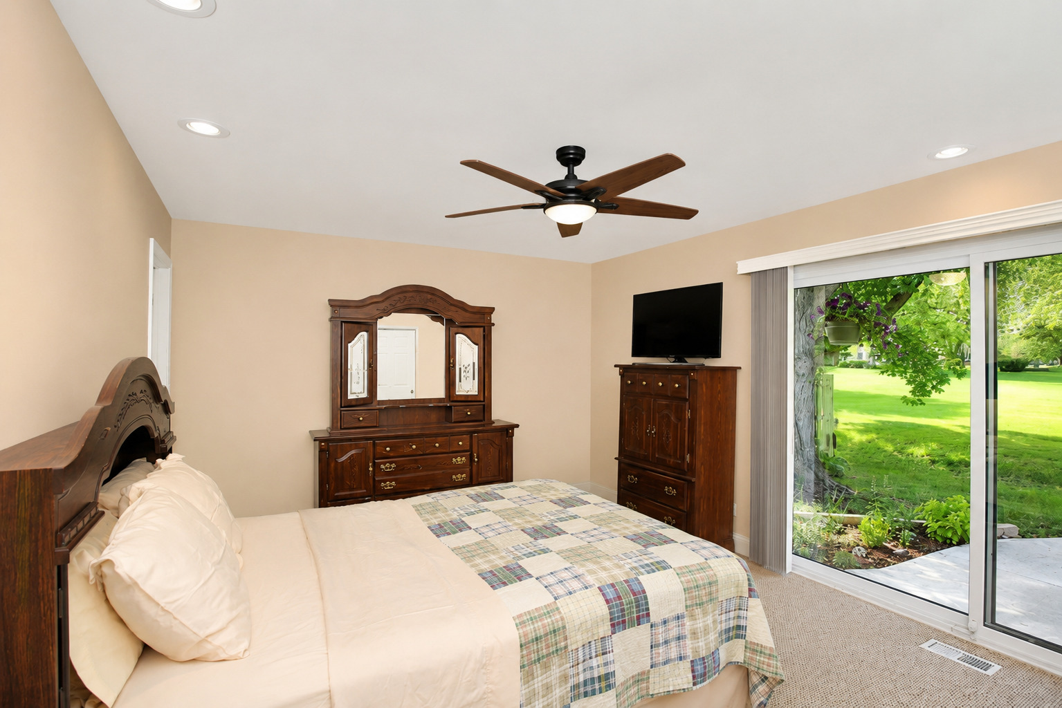 743 Parkview Court