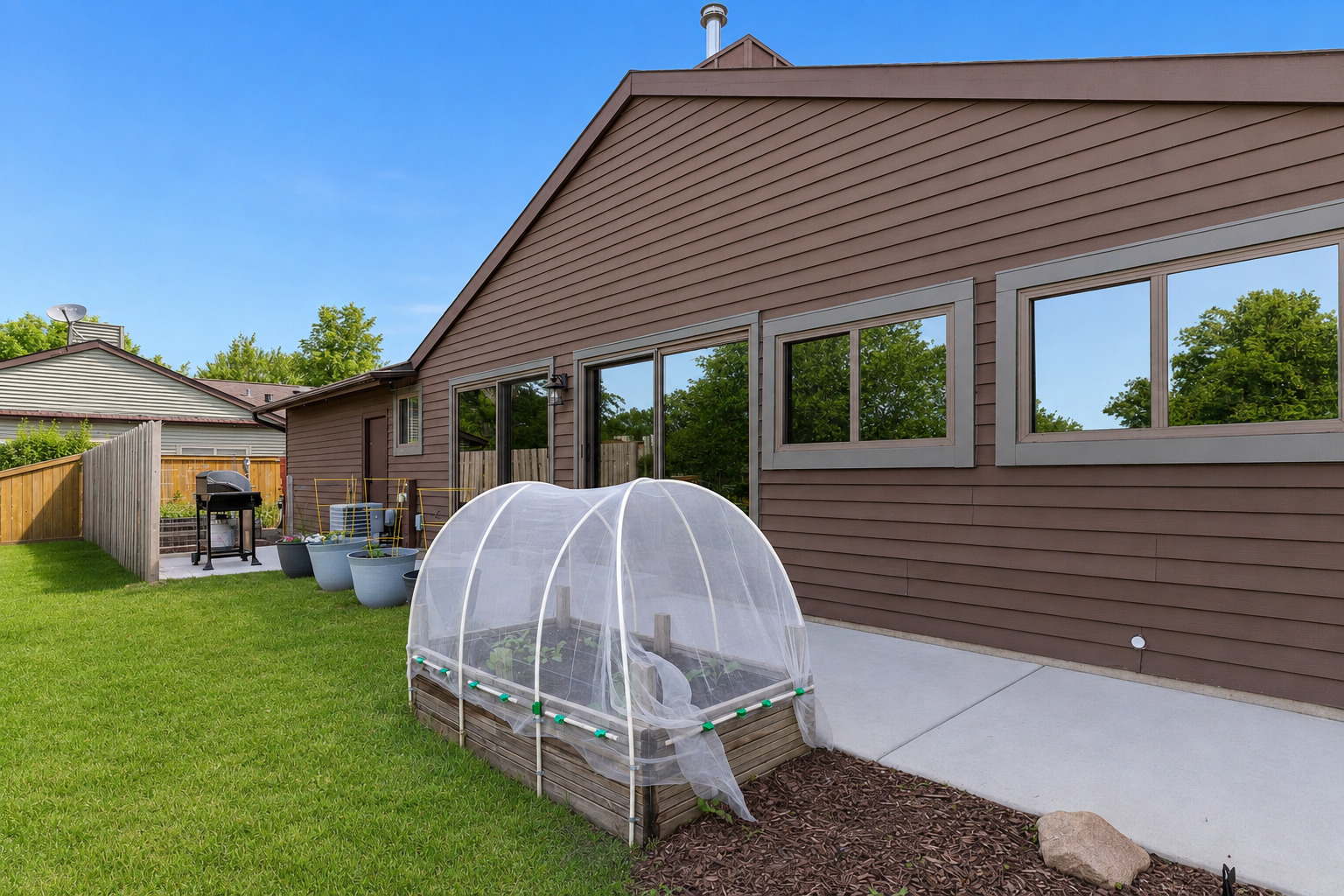 743 Parkview Court