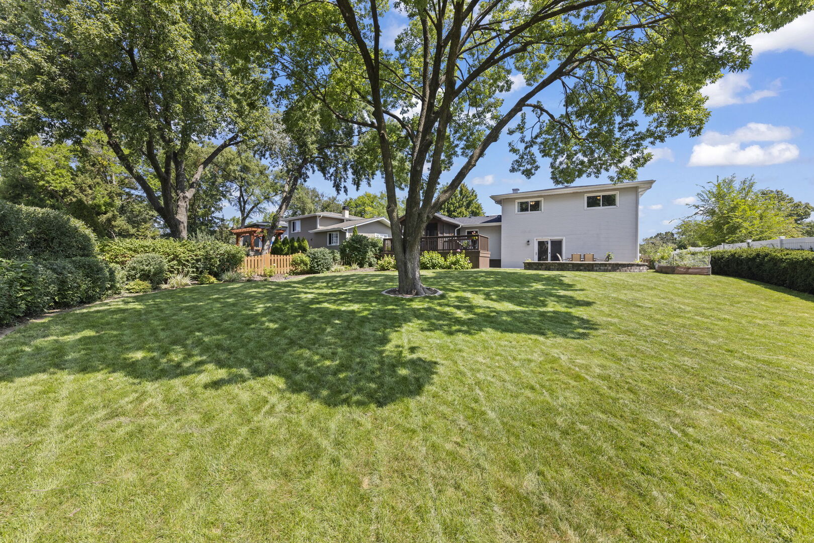 1350 S Rebecca Road