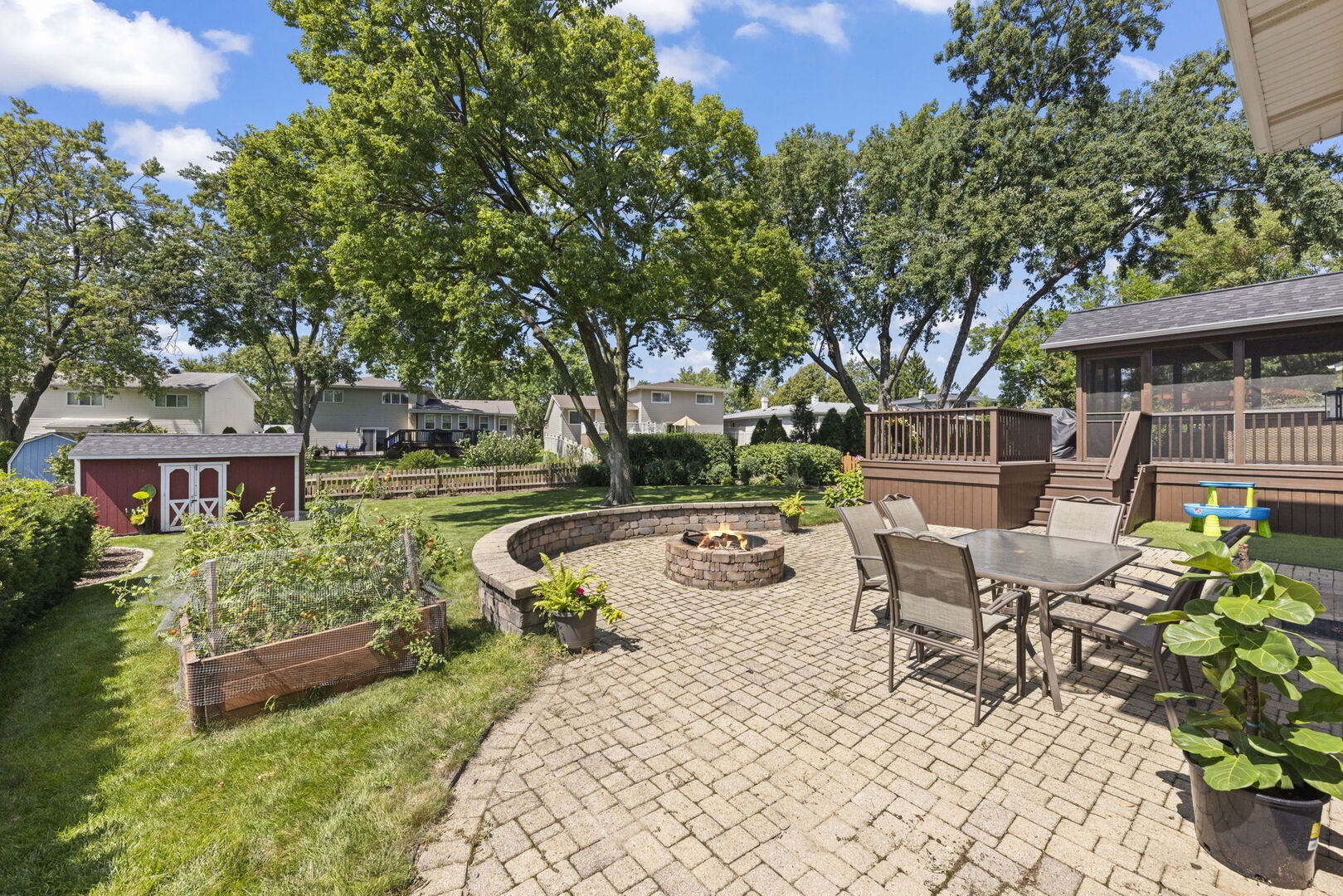 1350 S Rebecca Road
