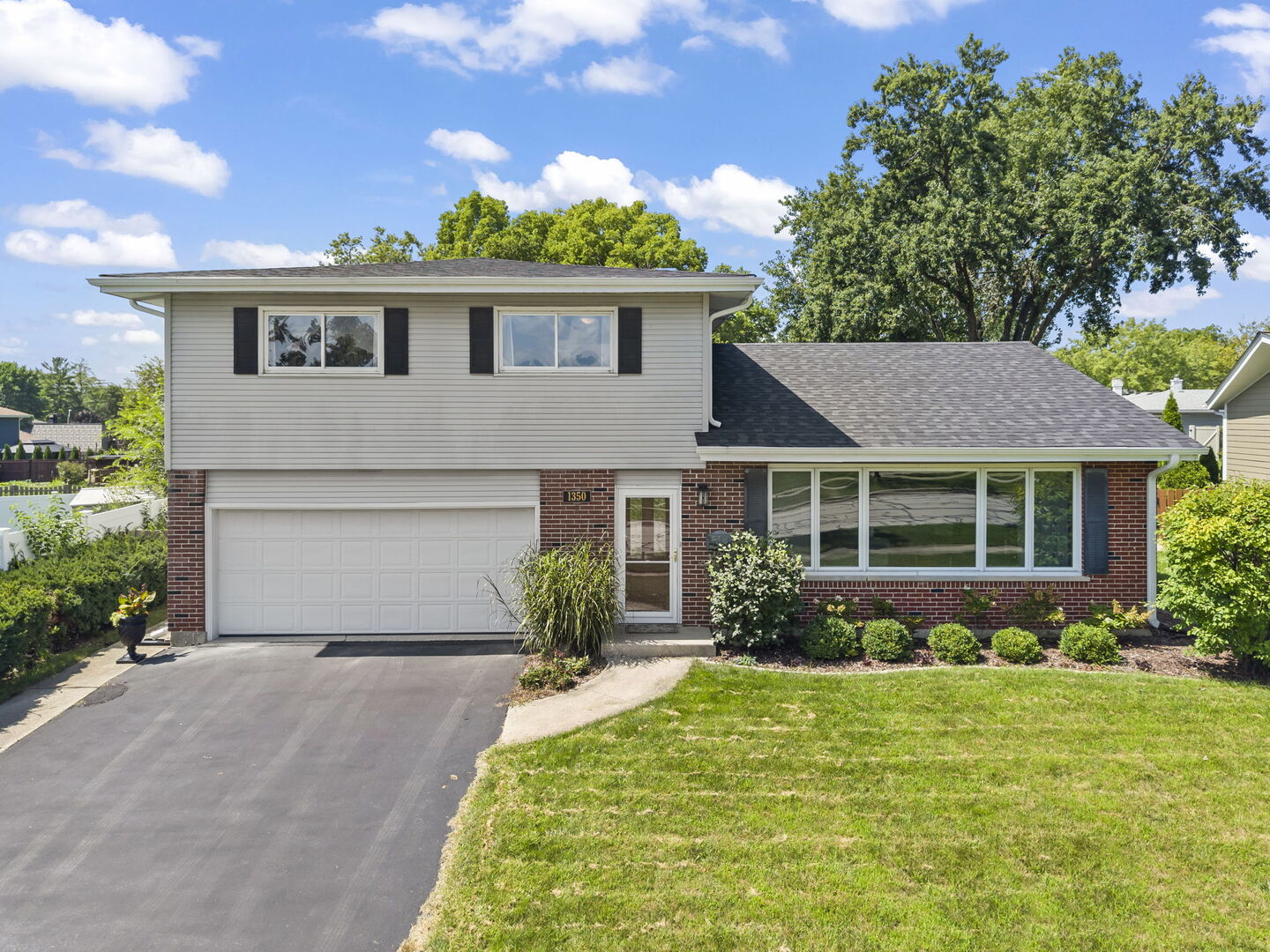1350 S Rebecca Road
