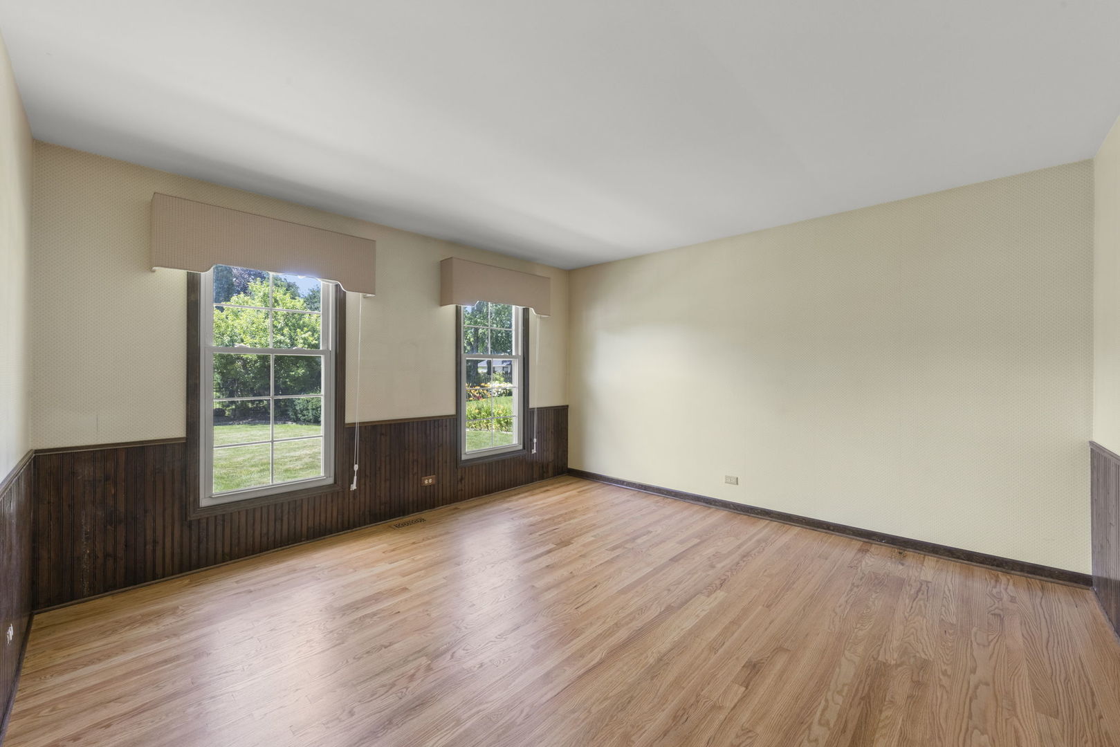 160 E Thompson Drive