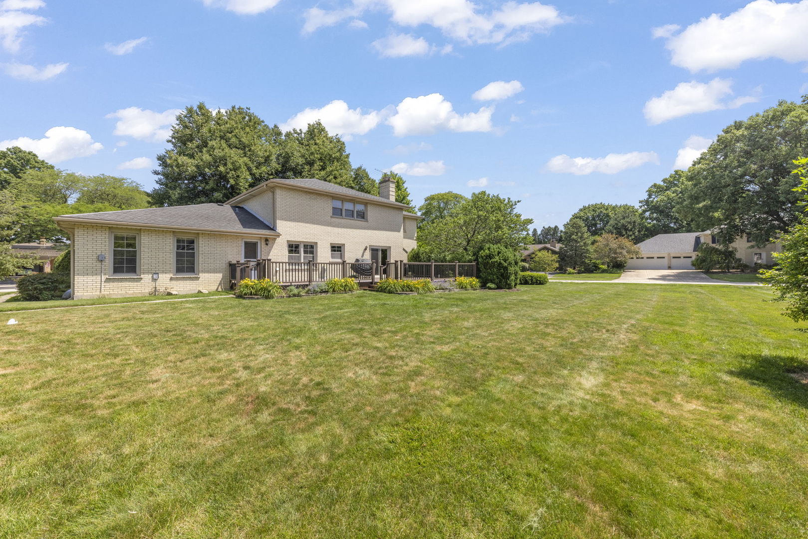 160 E Thompson Drive