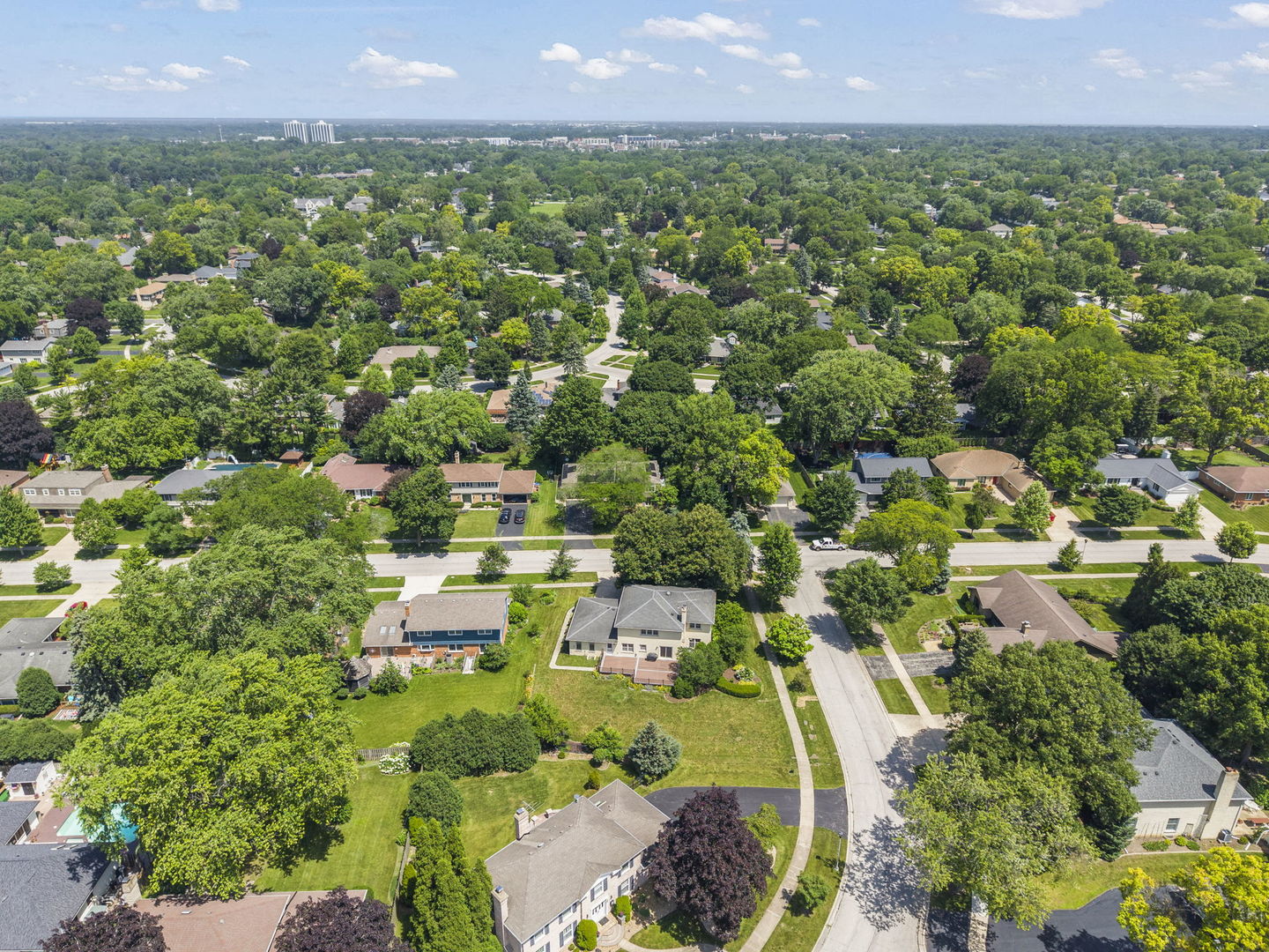 160 E Thompson Drive