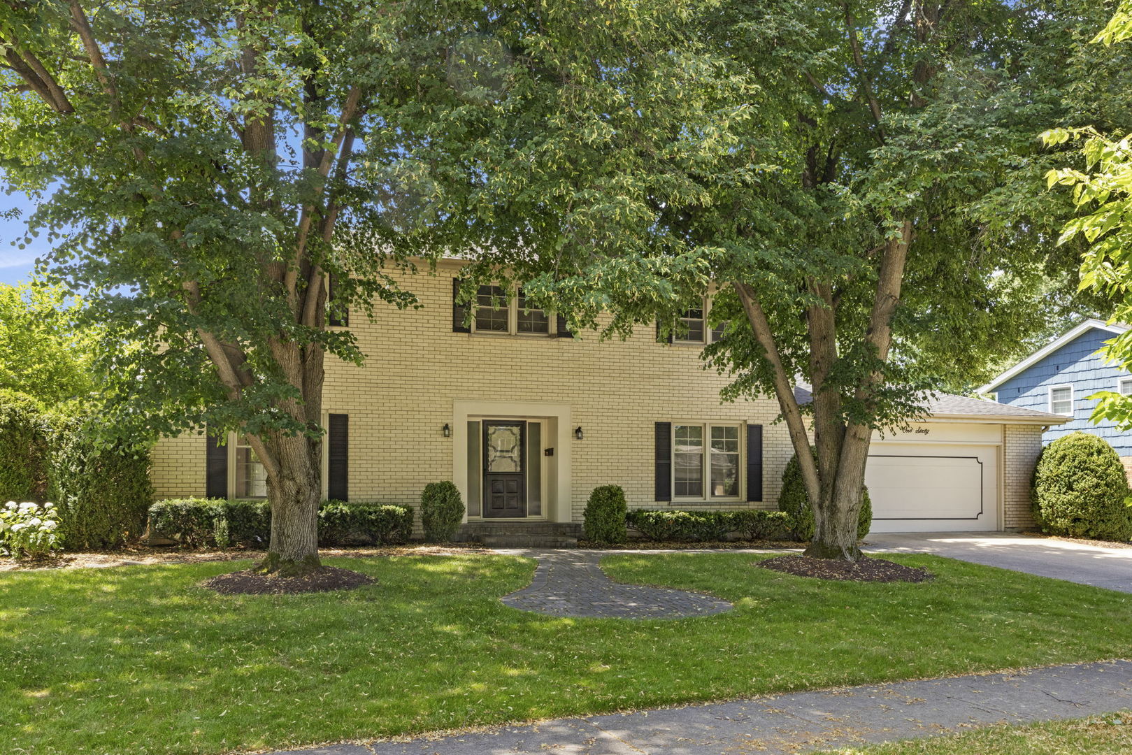 160 E Thompson Drive