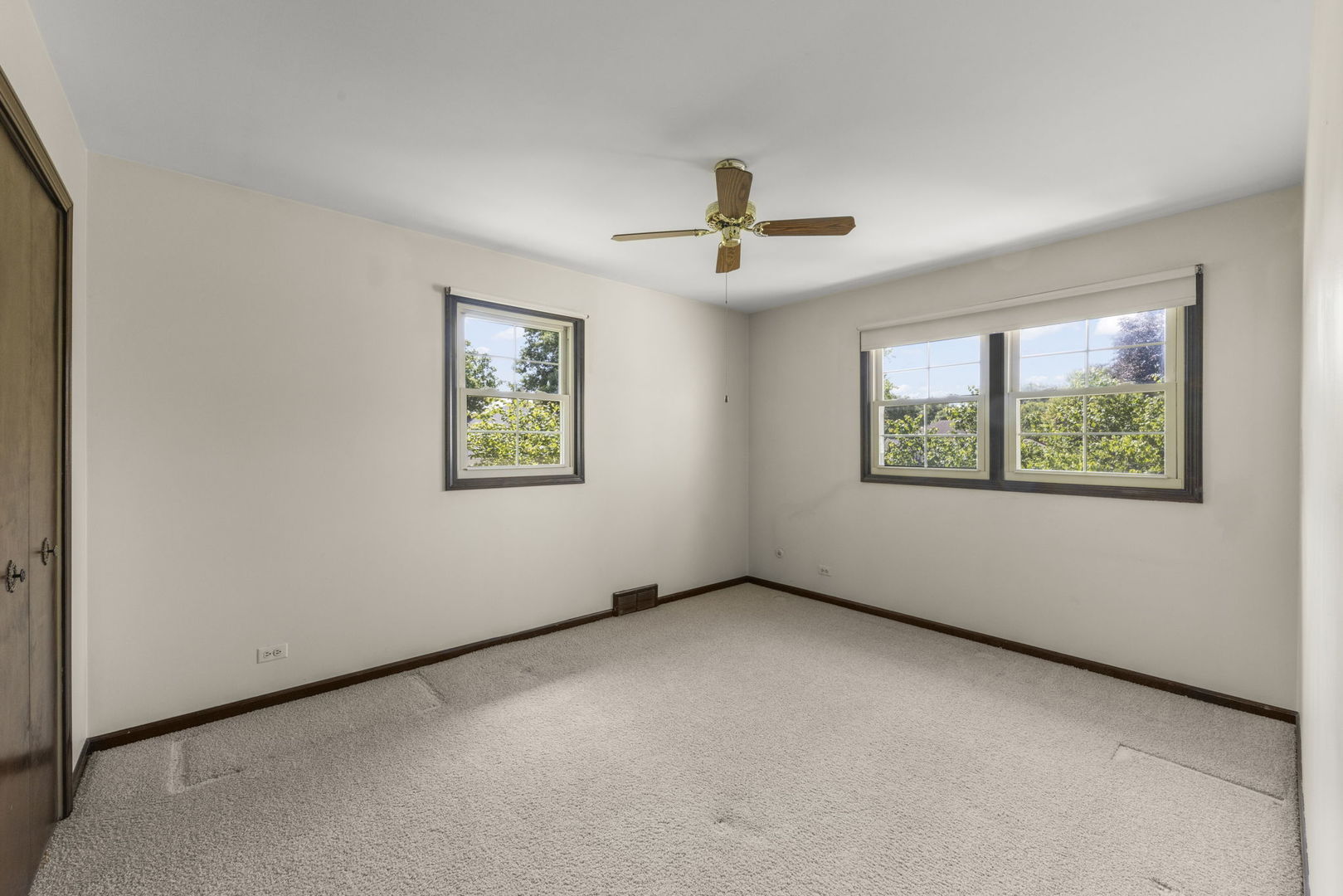 160 E Thompson Drive