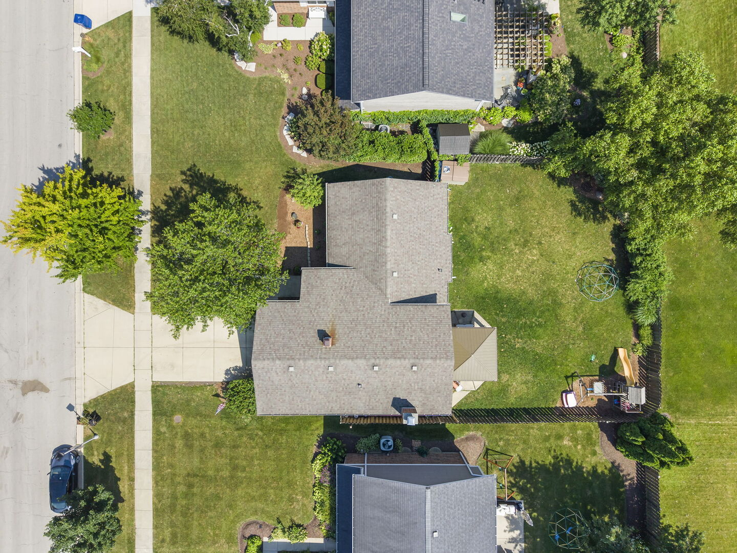696 Farnham Lane
