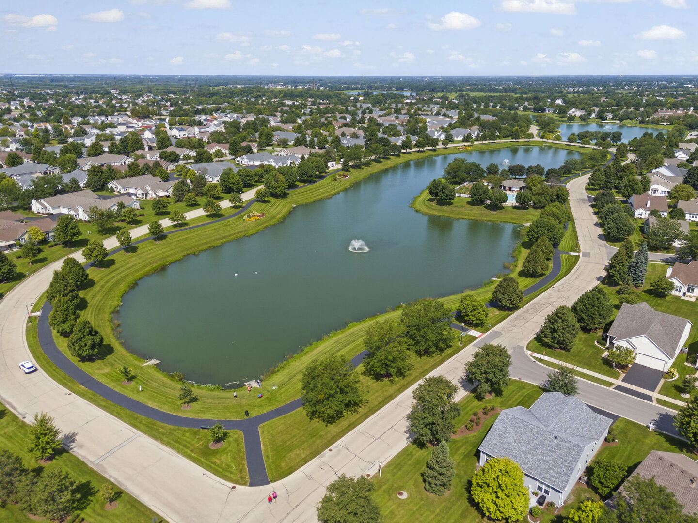 16609 Buckner Pond Way
