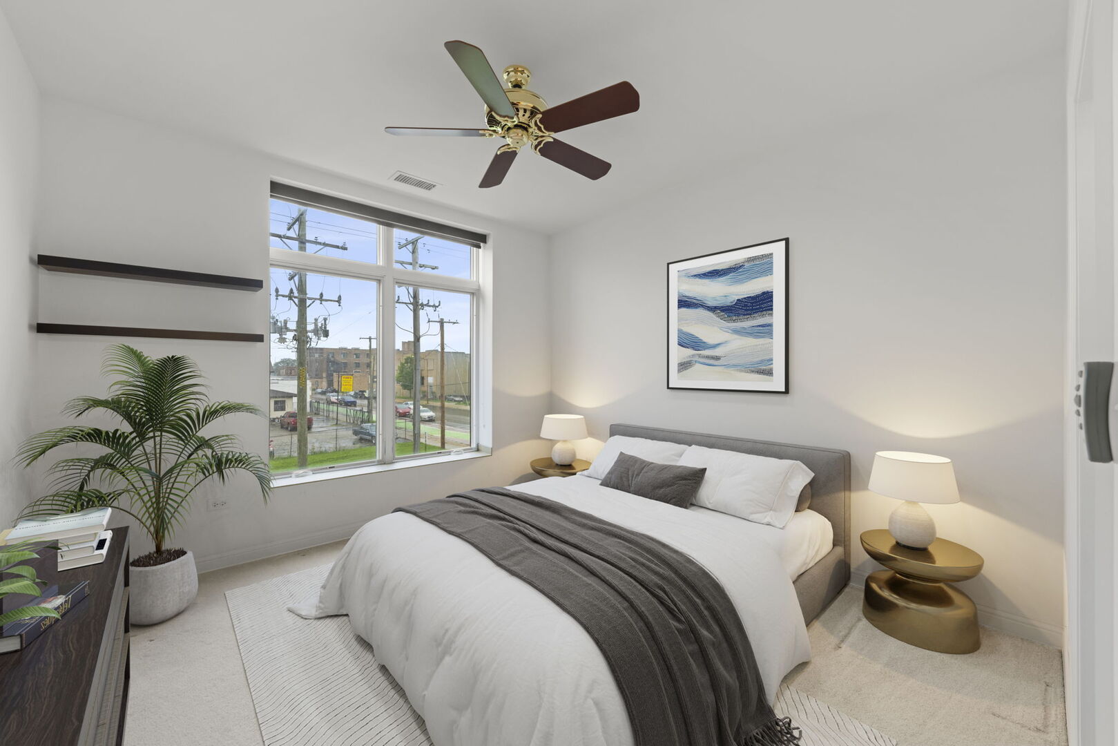 160 S River Street Unit: 215