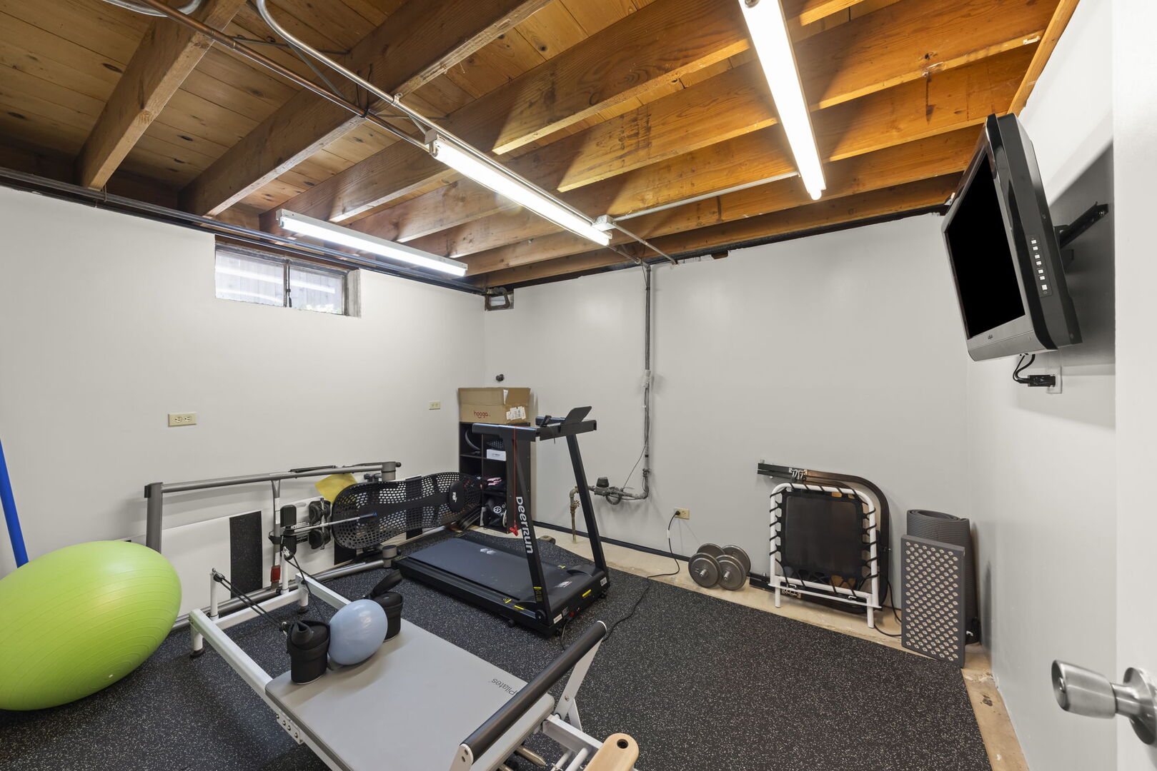 805 Walnut Avenue