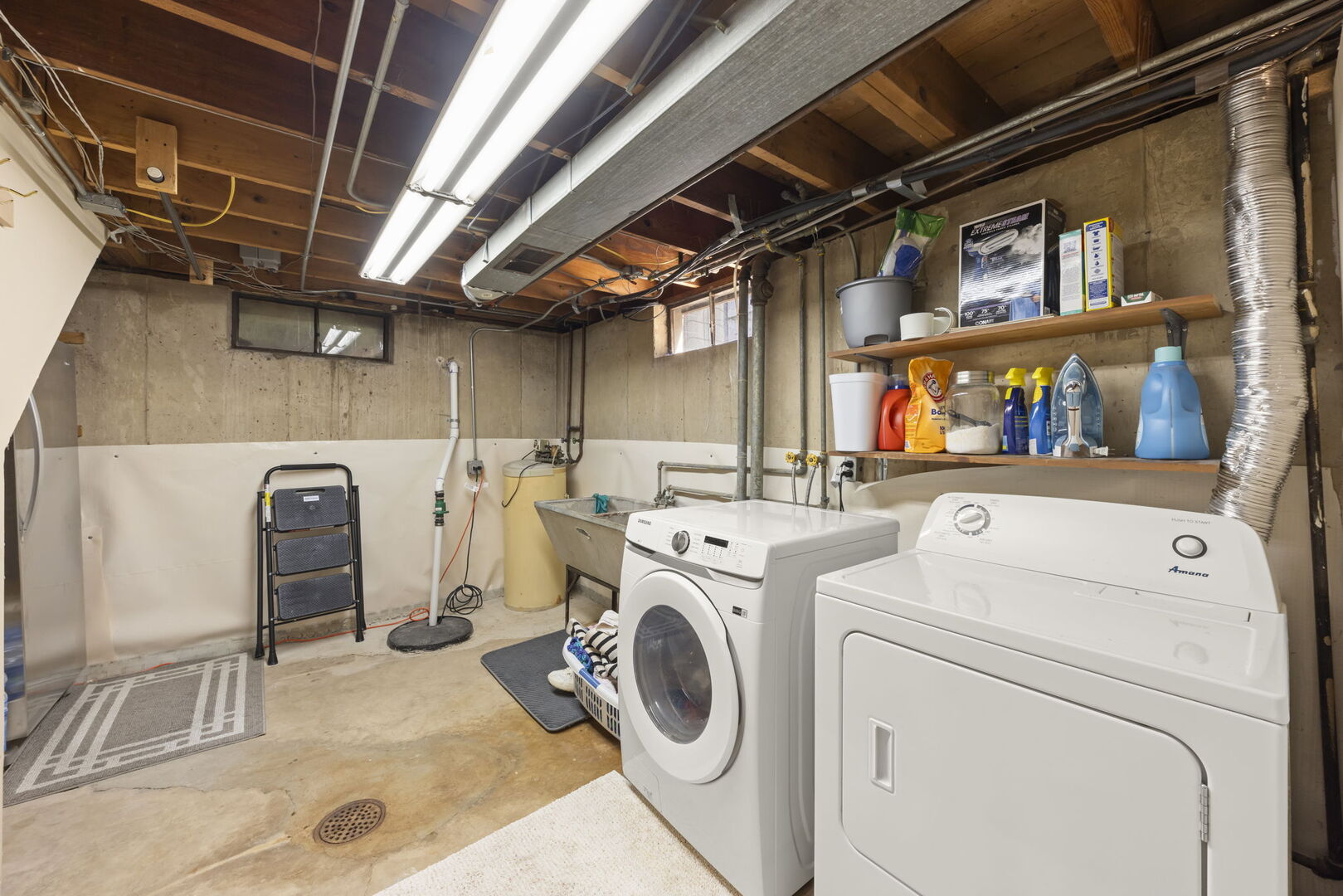 805 Walnut Avenue