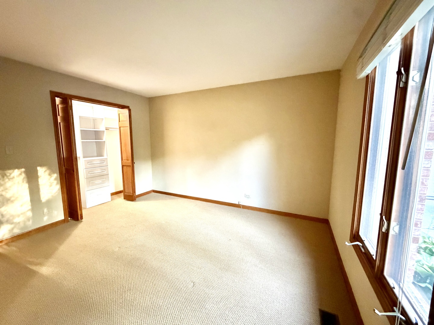 2S015 Ironwood Lane