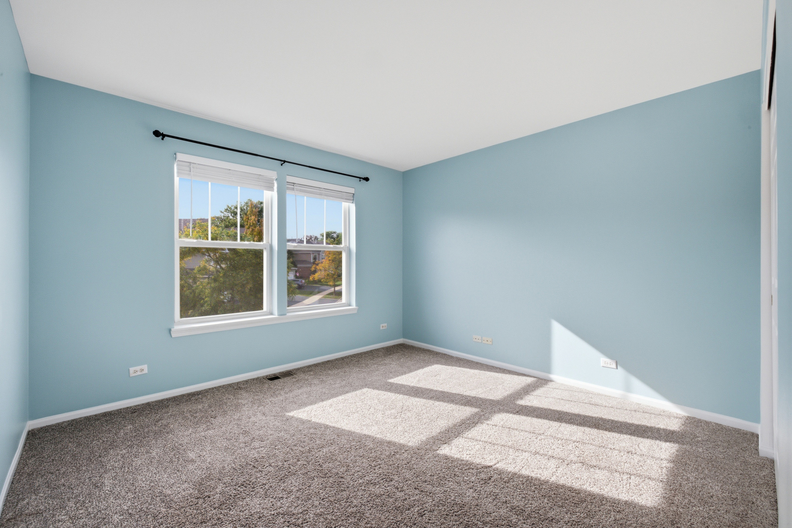 73 Woodview Drive