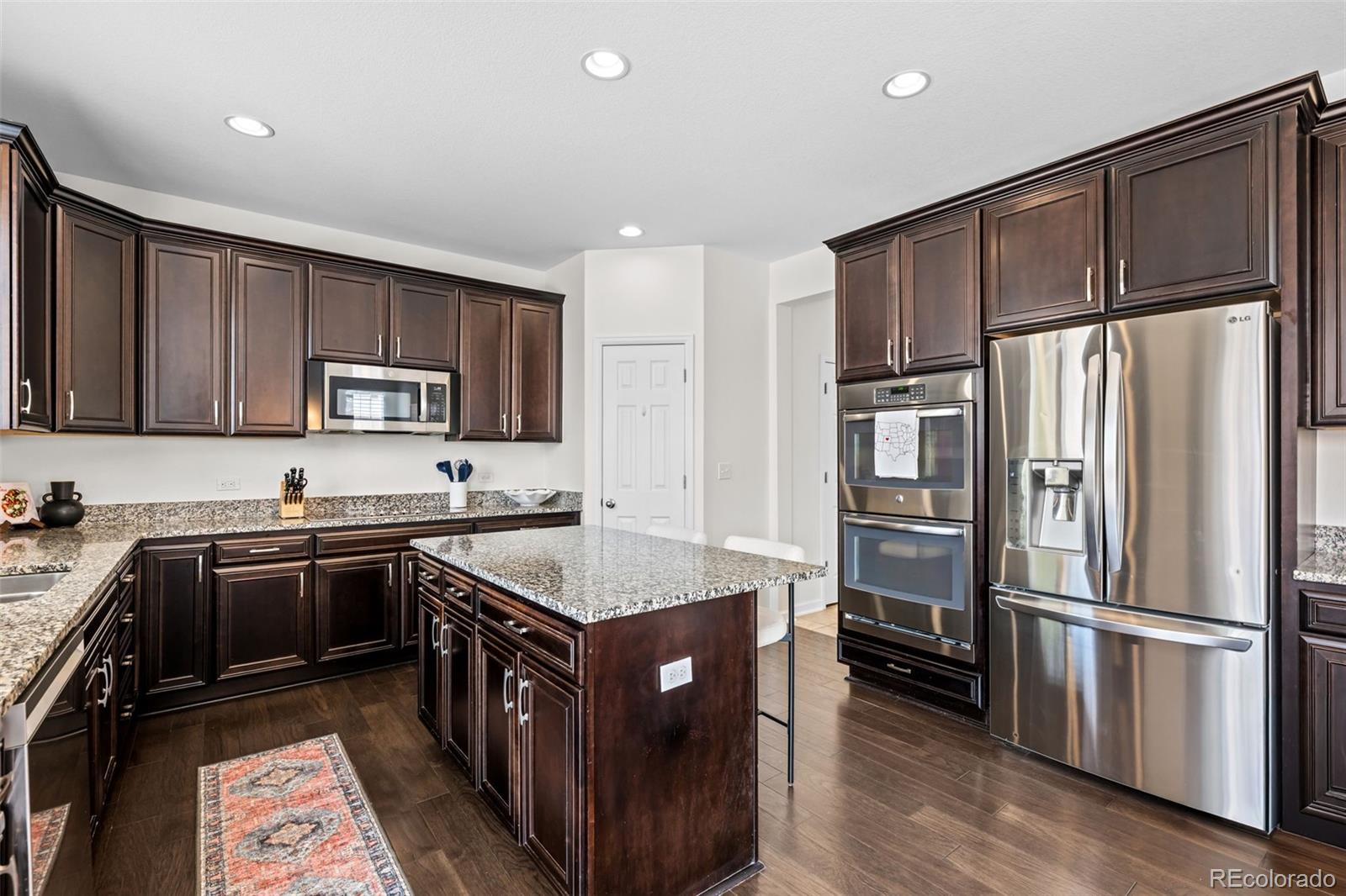 10680 Worthington Circle