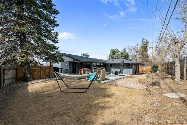 8104 Turnpike Drive
