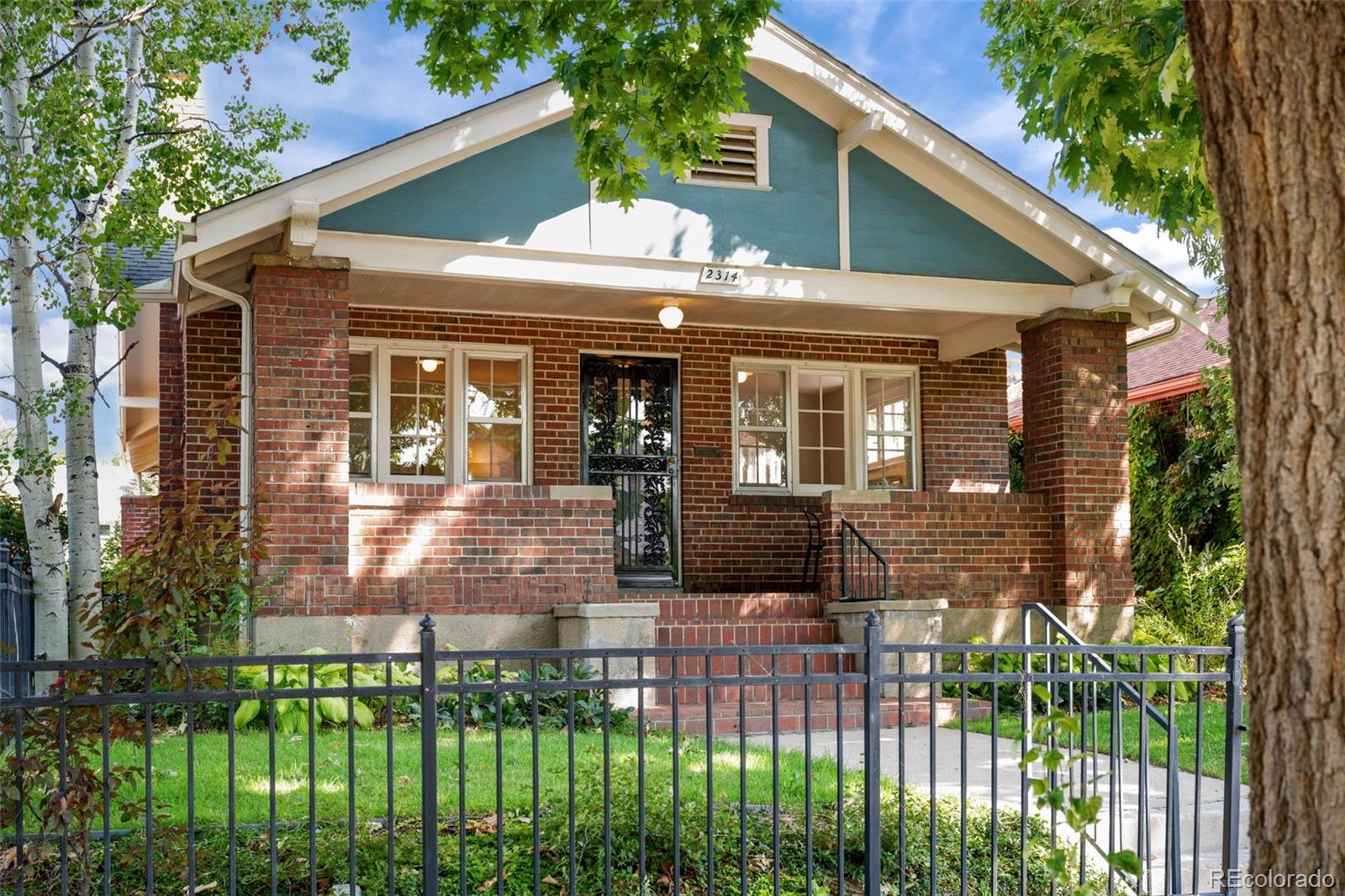 2314 Grape Street