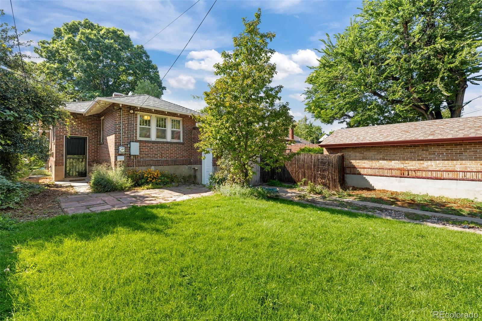 2314 Grape Street