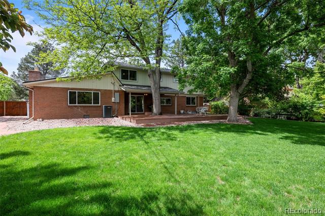 5466 W Portland Drive