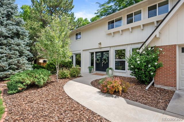 5466 W Portland Drive