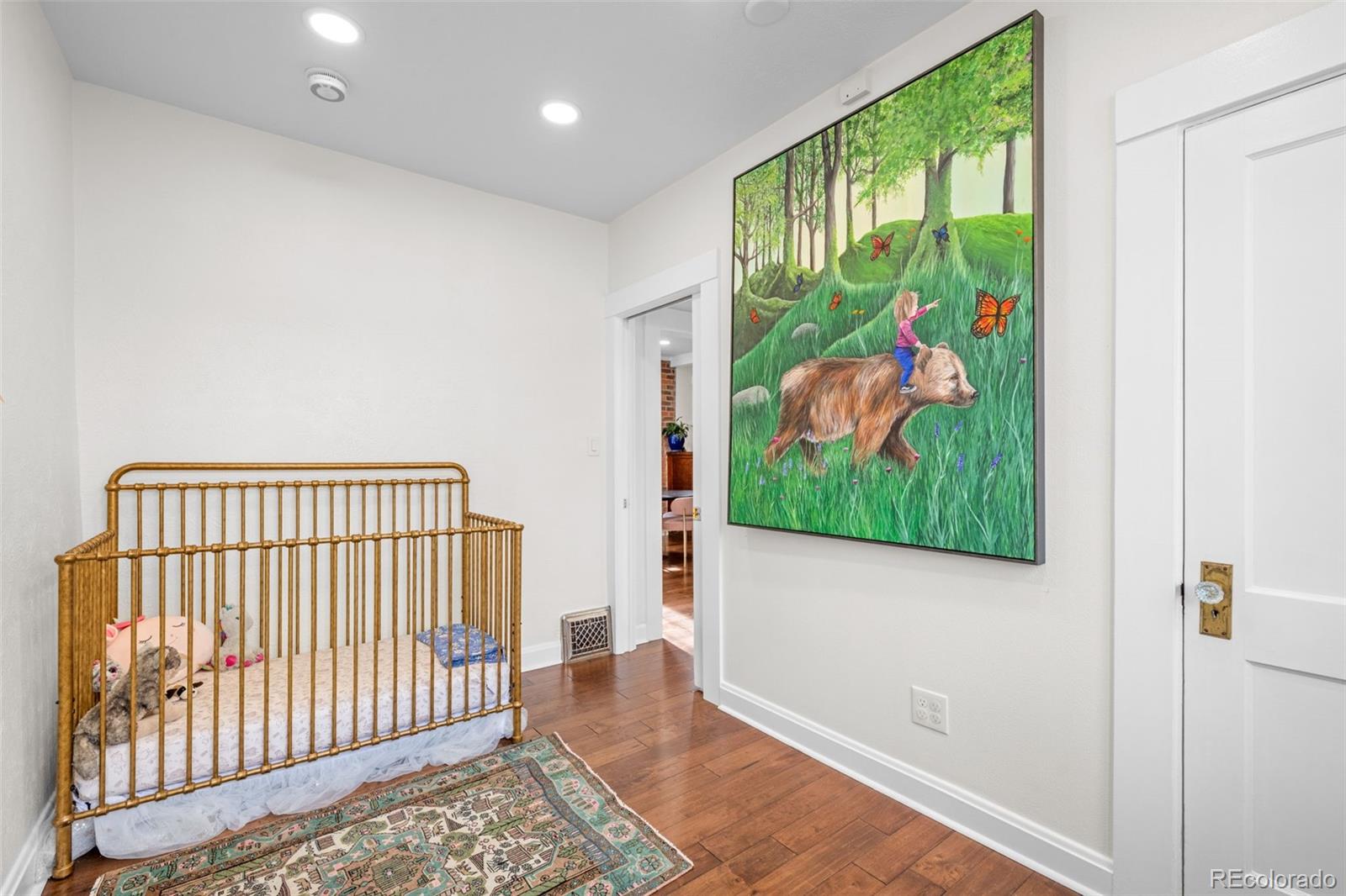 2620 Bellaire Street