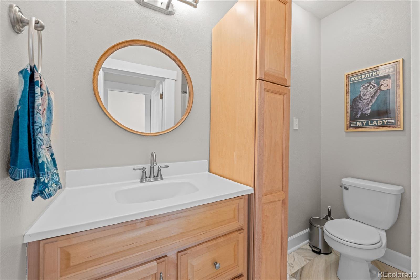 2620 Bellaire Street